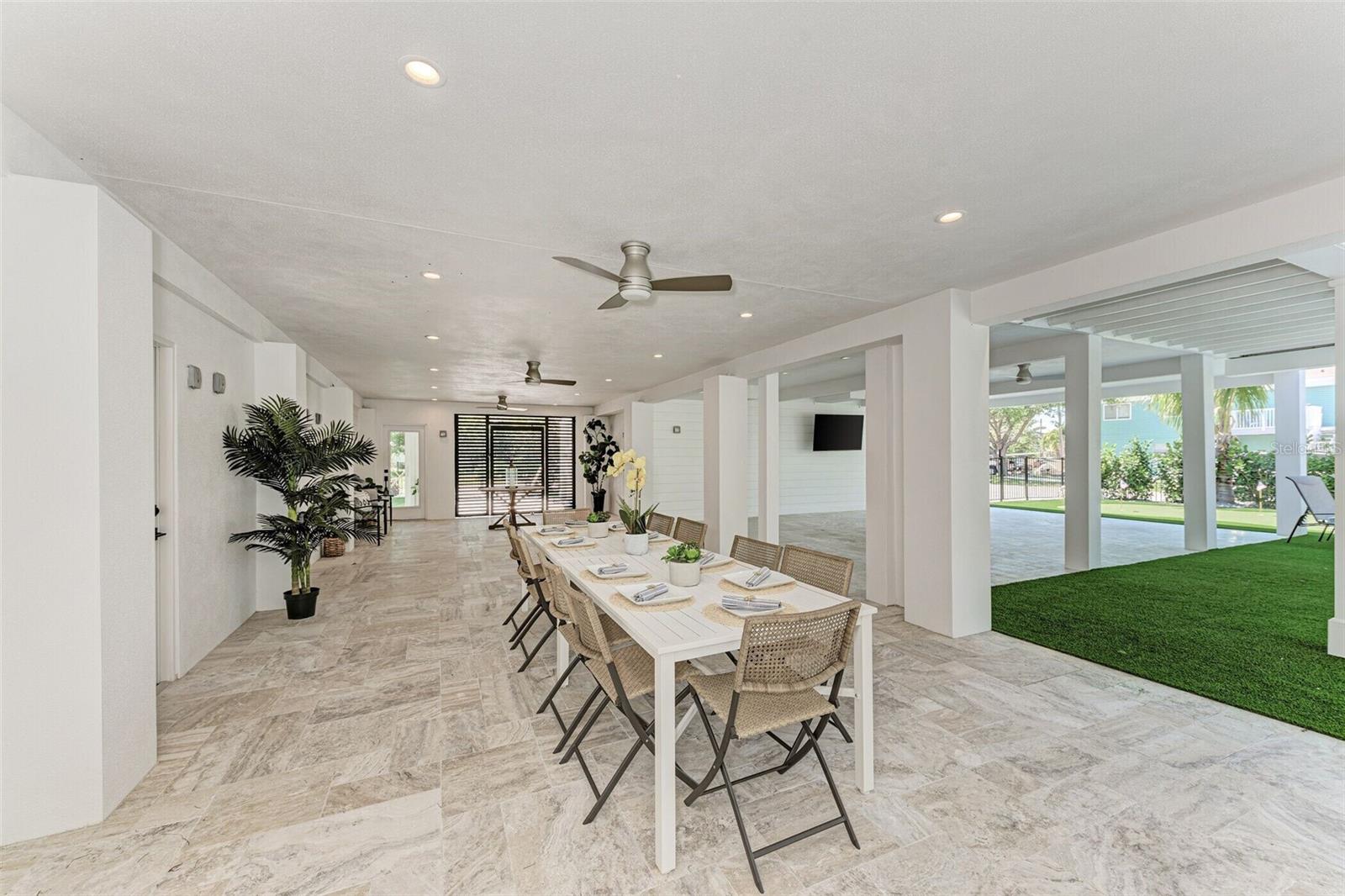 256 Gladiolus, Anna Maria, FL 34216