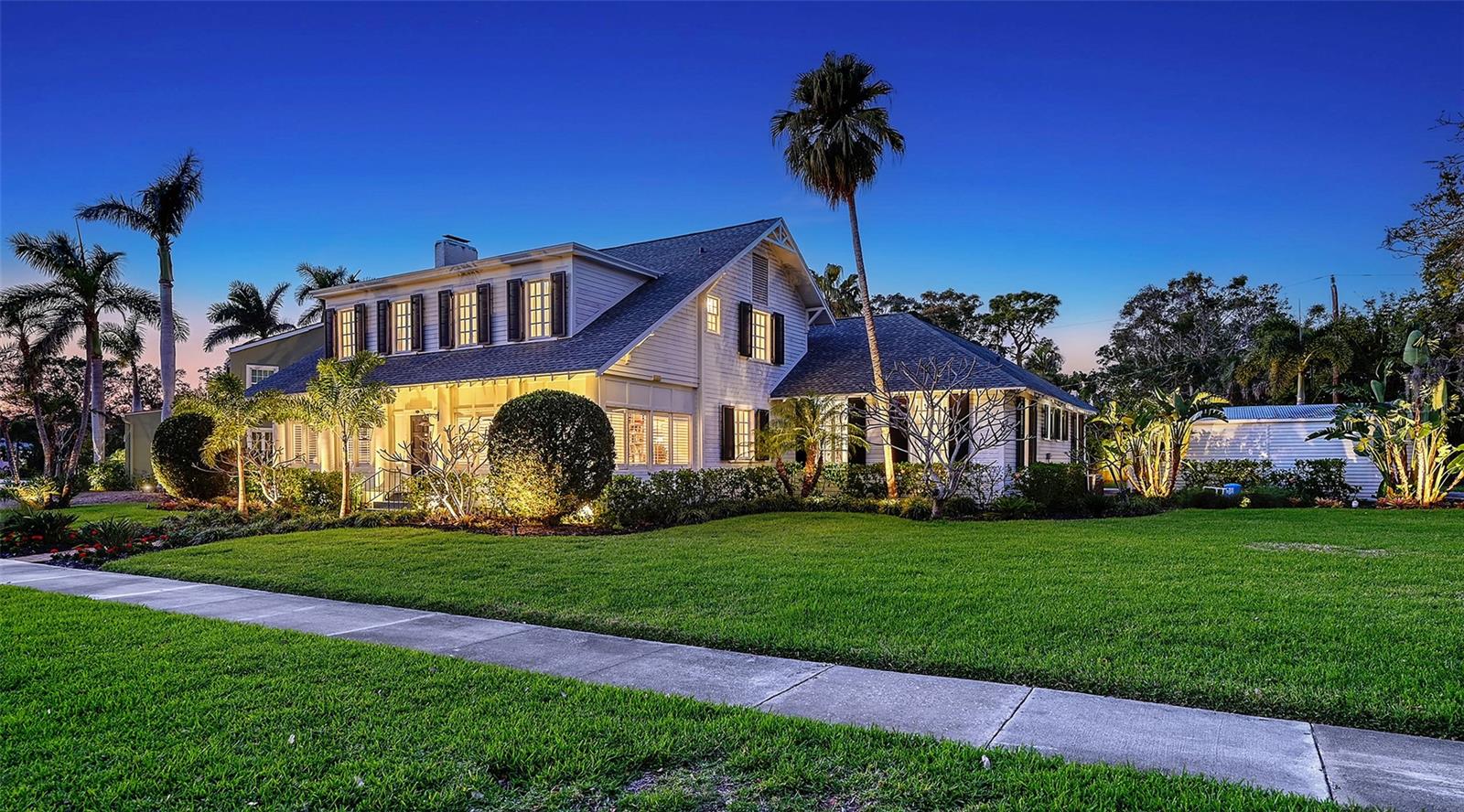 7715 Westmoreland, Sarasota, FL 34243