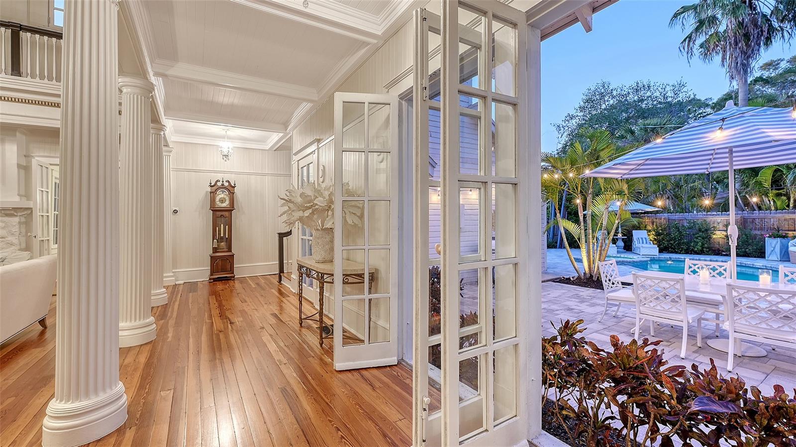 7715 Westmoreland, Sarasota, FL 34243