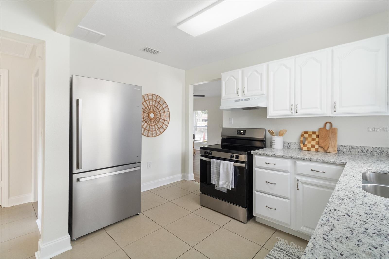 2116 Ellicott, Tampa, FL 33610