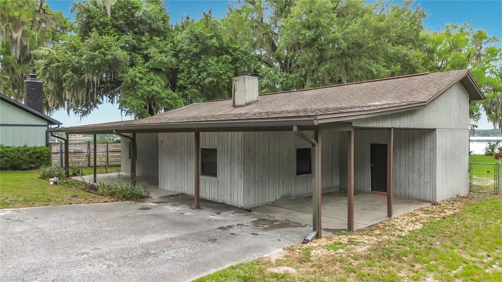 8980 Devilsneck, Floral City, FL 34436