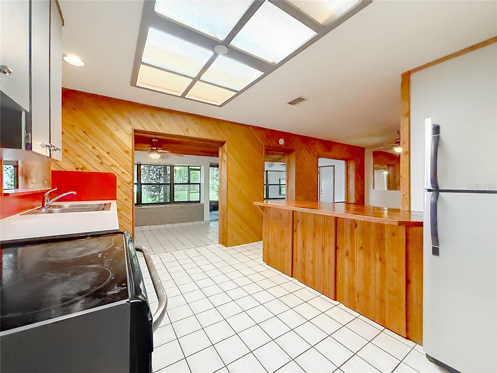 8980 Devilsneck, Floral City, FL 34436