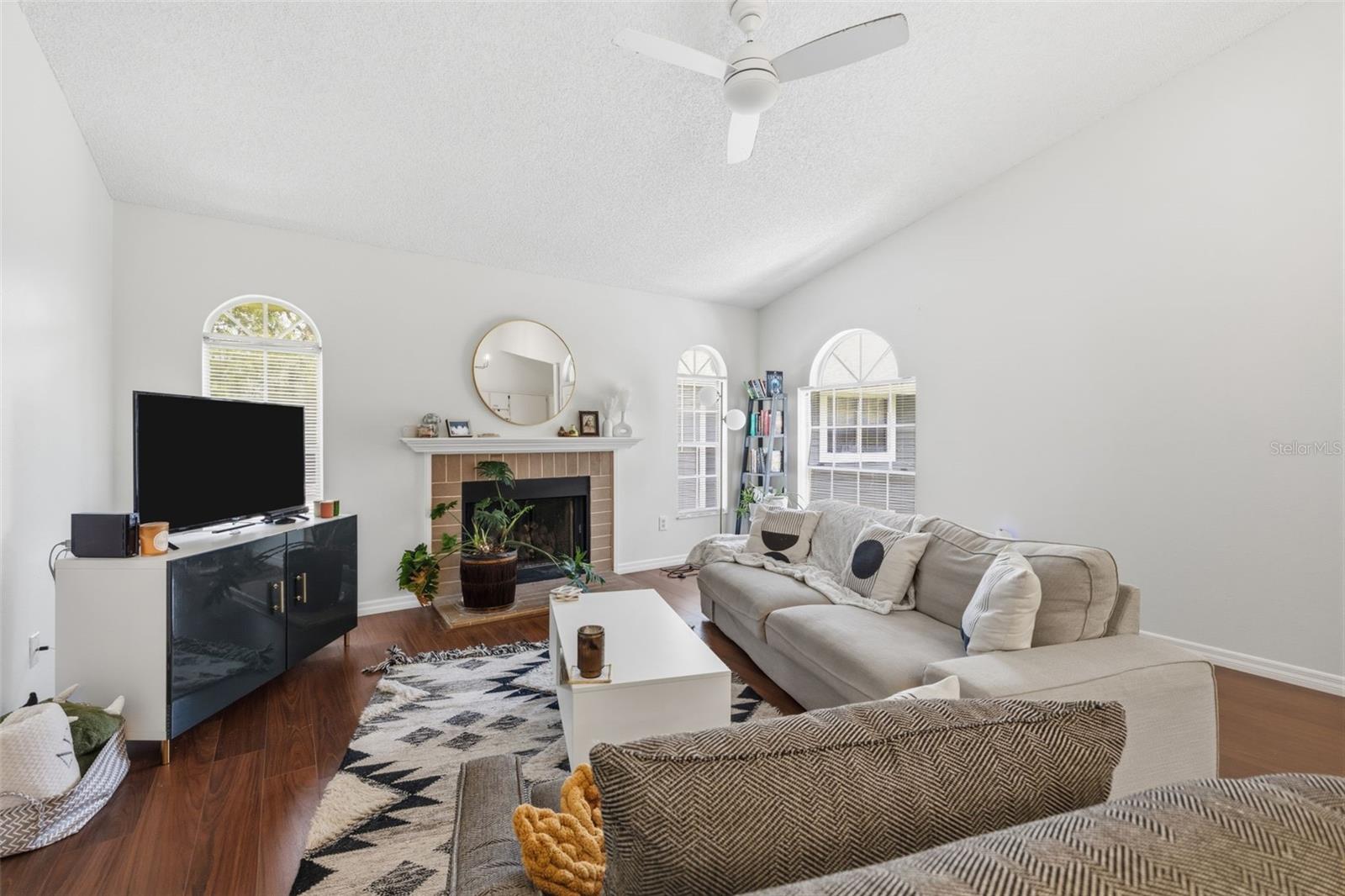 11844 Skylake, Tampa, FL 33617