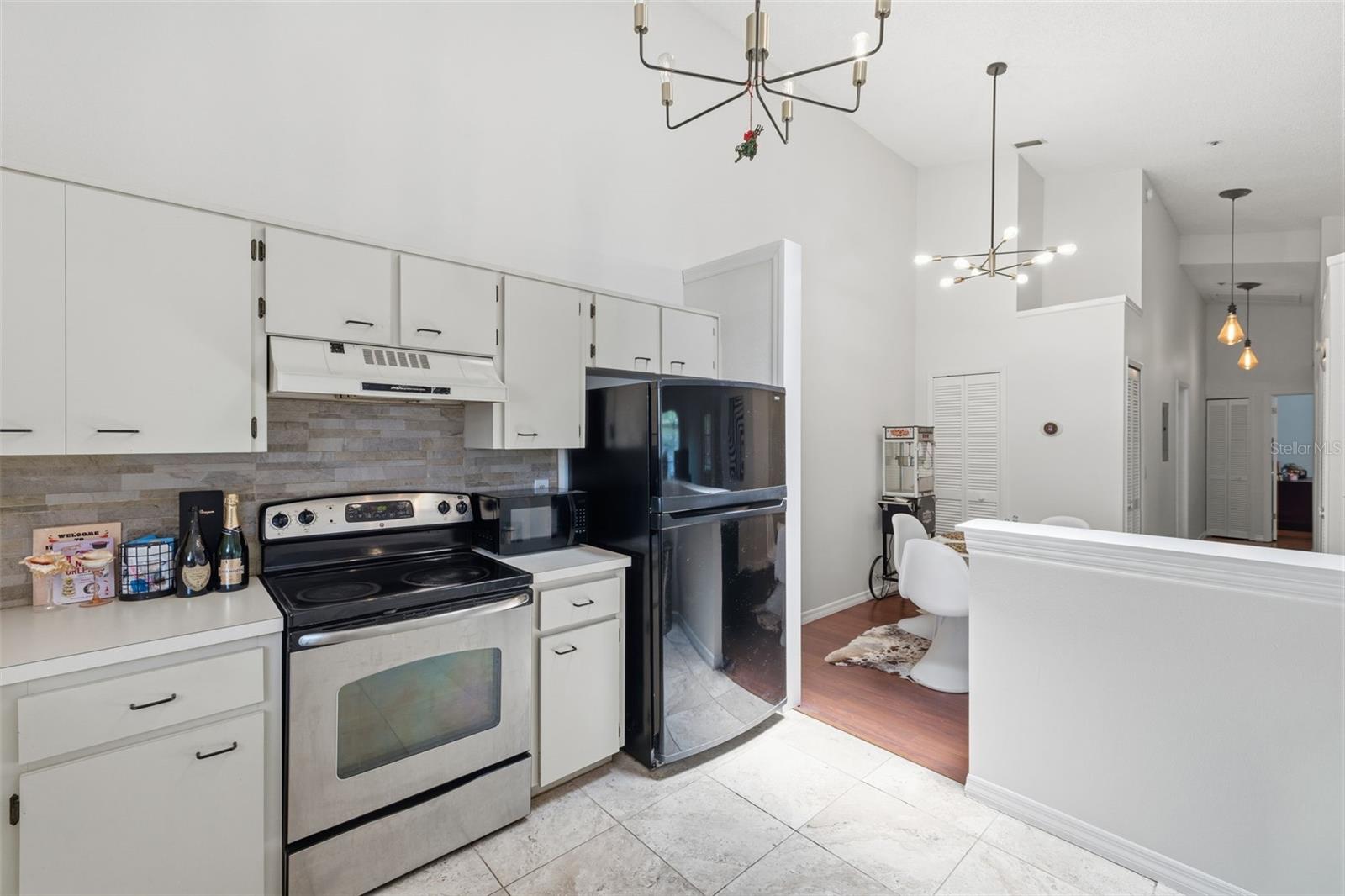 11844 Skylake, Tampa, FL 33617