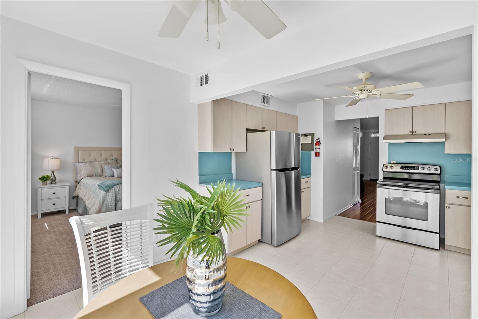 5095 Bay Unit 114, St Petersburg, FL 33703