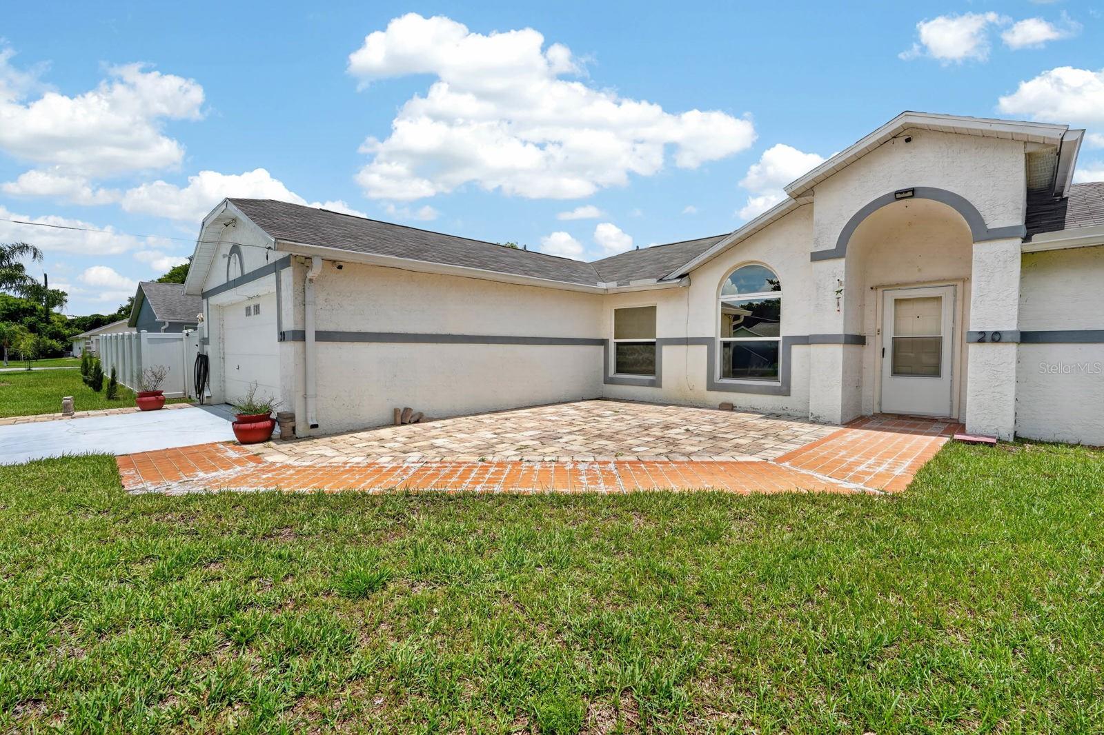 20 Lake Meadow, Ormond Beach, FL 32174