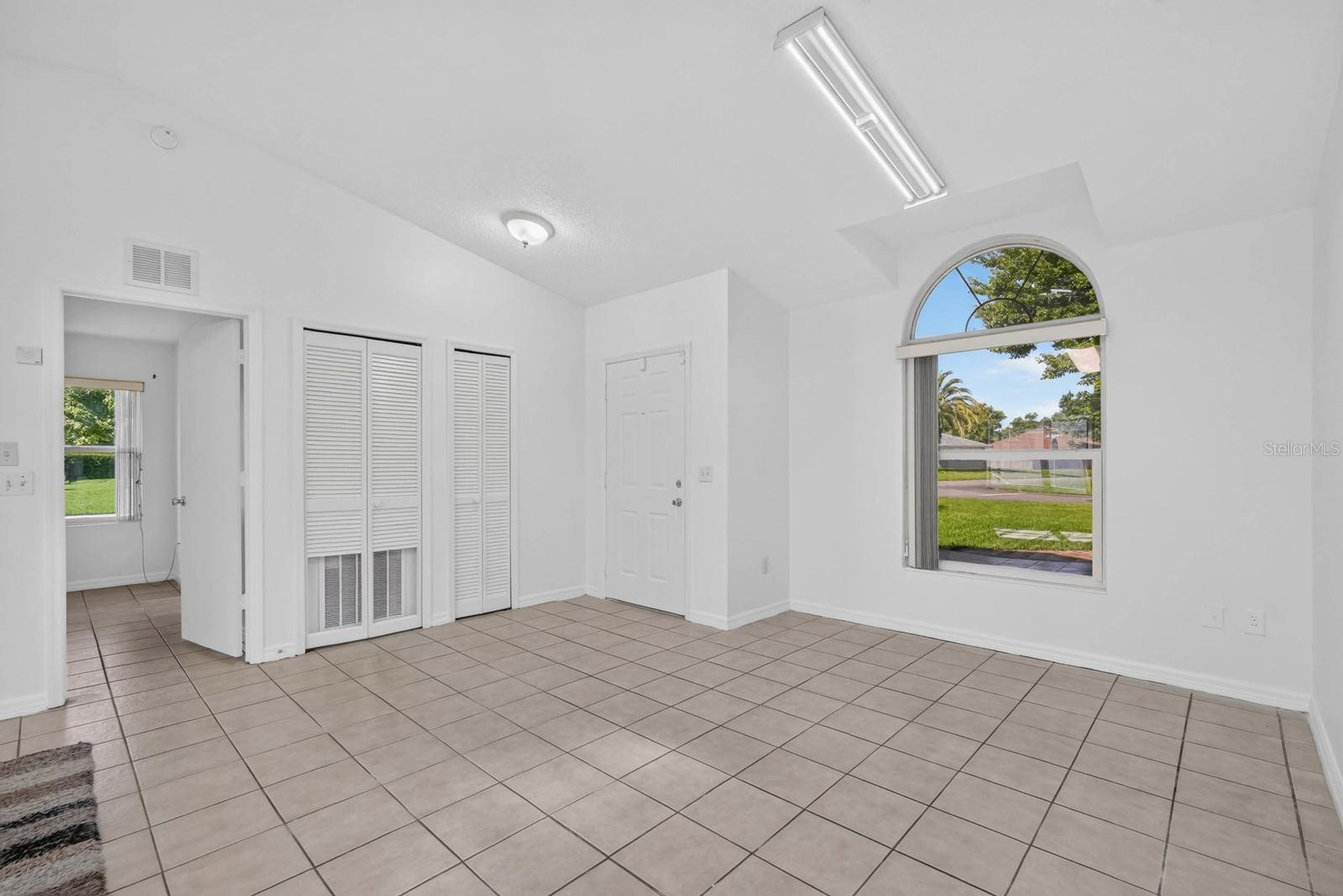 20 Lake Meadow, Ormond Beach, FL 32174