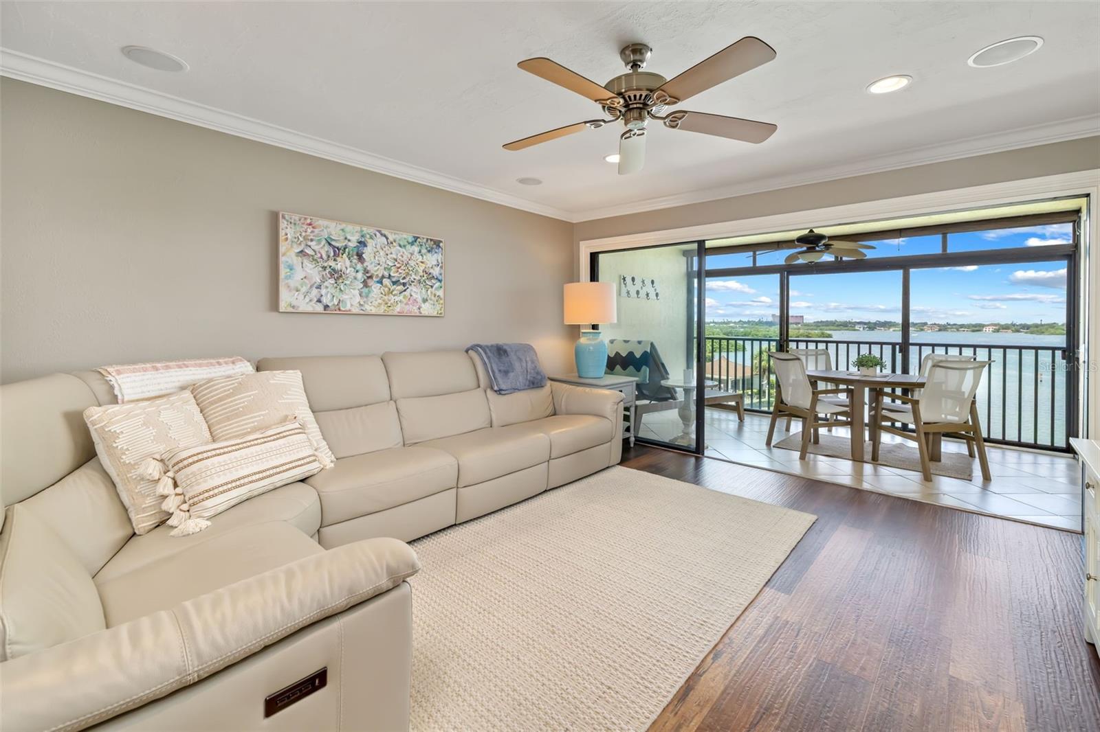 8911 Midnight Pass Unit 409, Sarasota, FL 34242