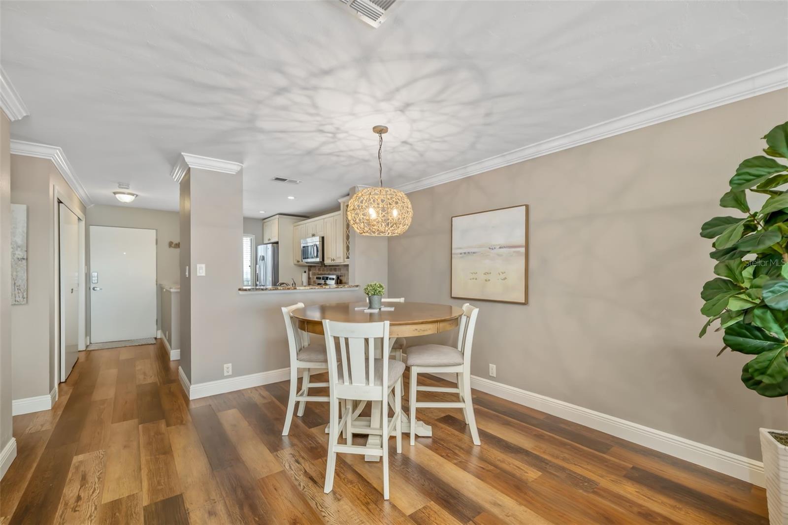 8911 Midnight Pass Unit 409, Sarasota, FL 34242