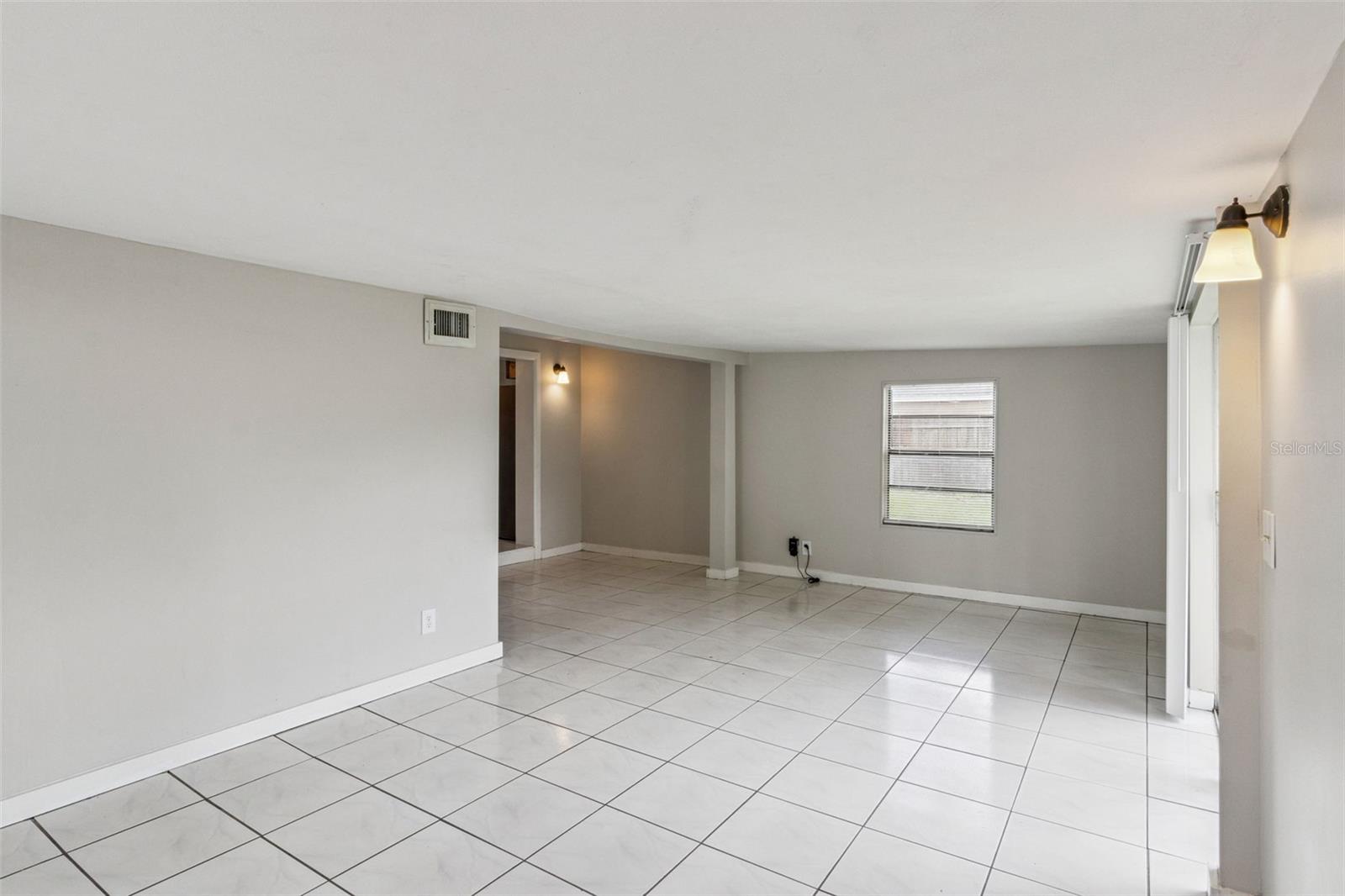 712 Clayton, Brandon, FL 33511