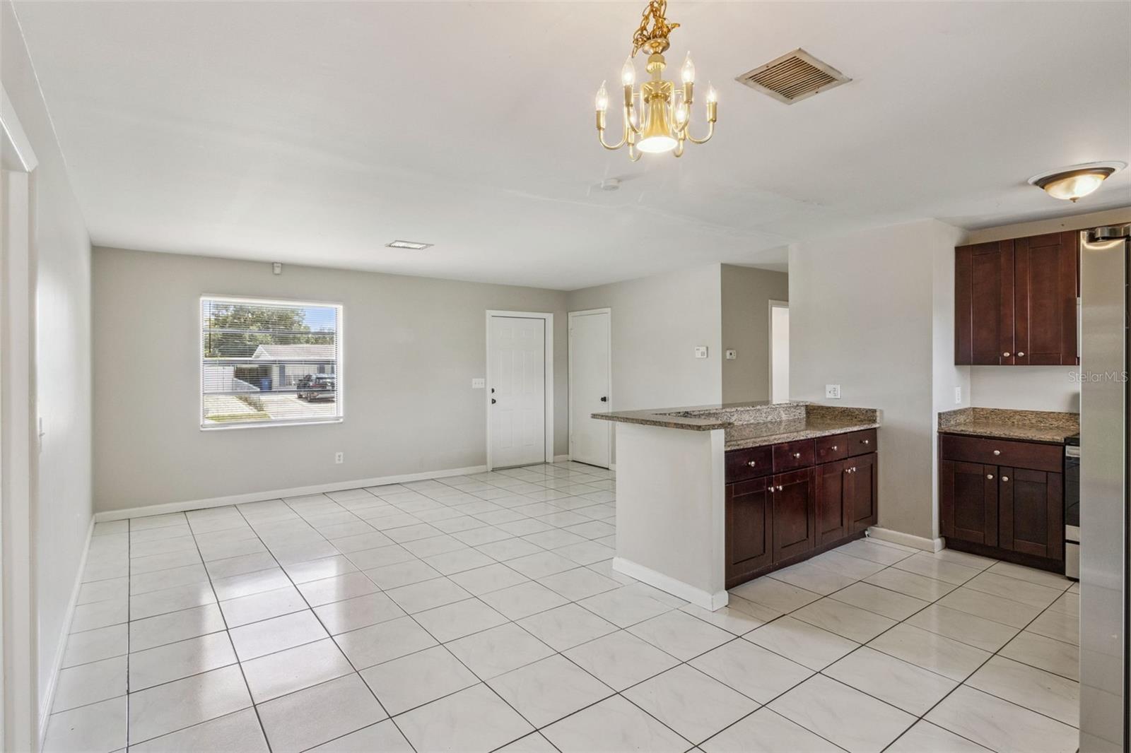 712 Clayton, Brandon, FL 33511