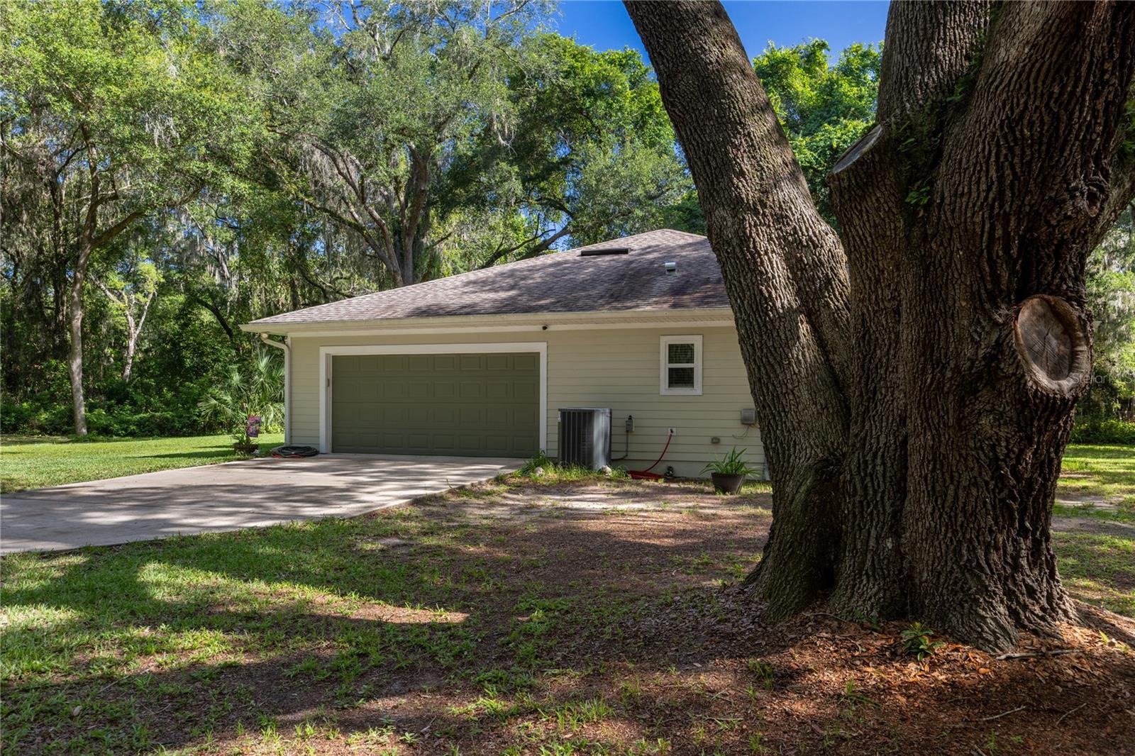 7517 221st, Melrose, FL 32666