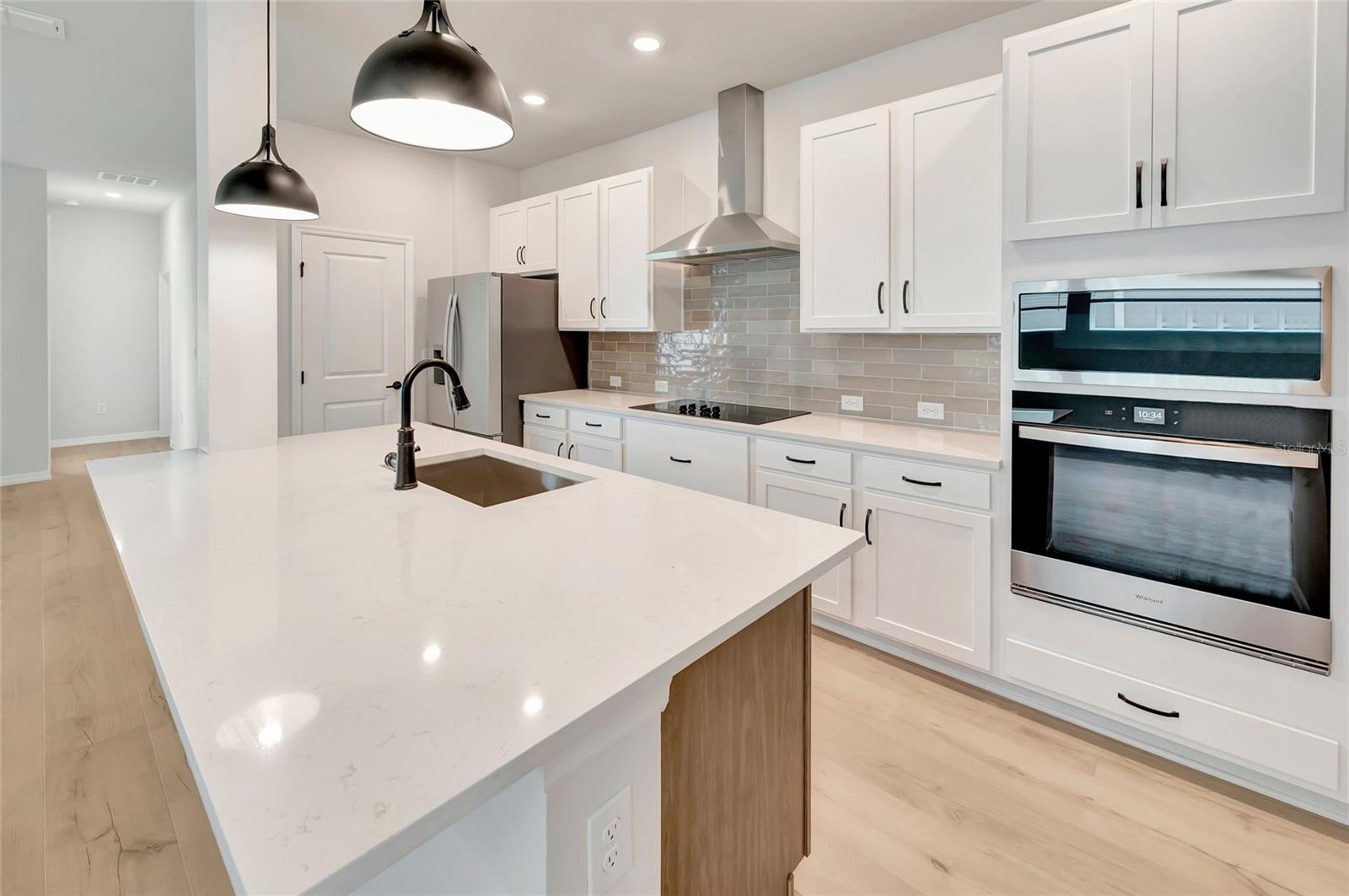 630 Kingswood, Bradenton, FL 34212