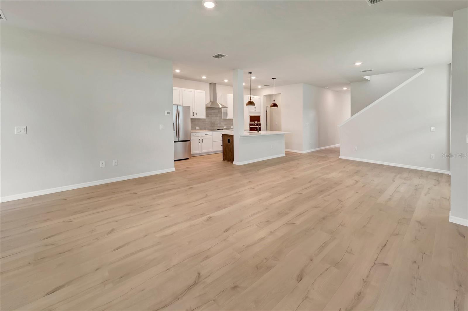 630 Kingswood, Bradenton, FL 34212