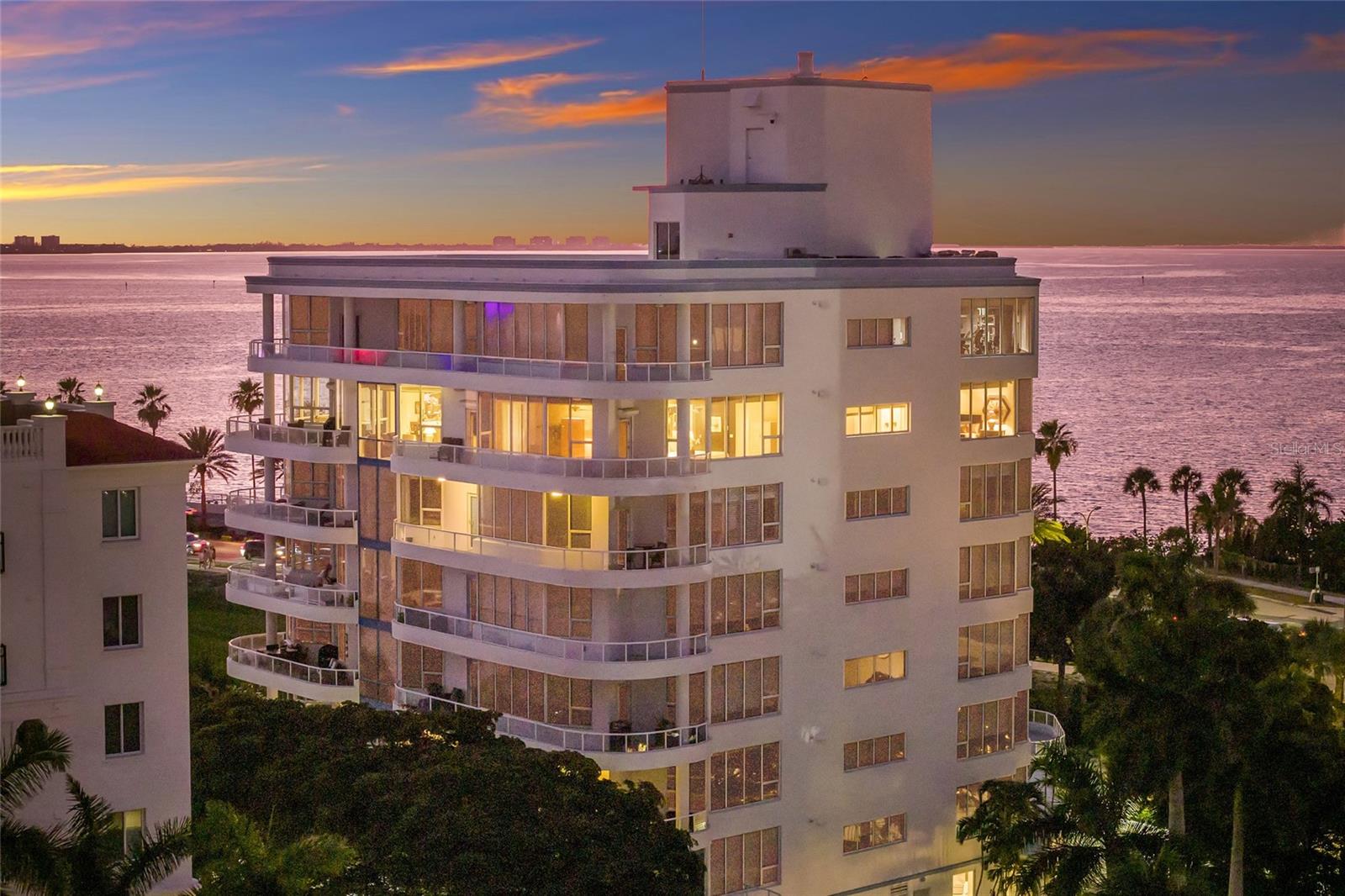 136 Golden Gate Unit 602, Sarasota, FL 34236