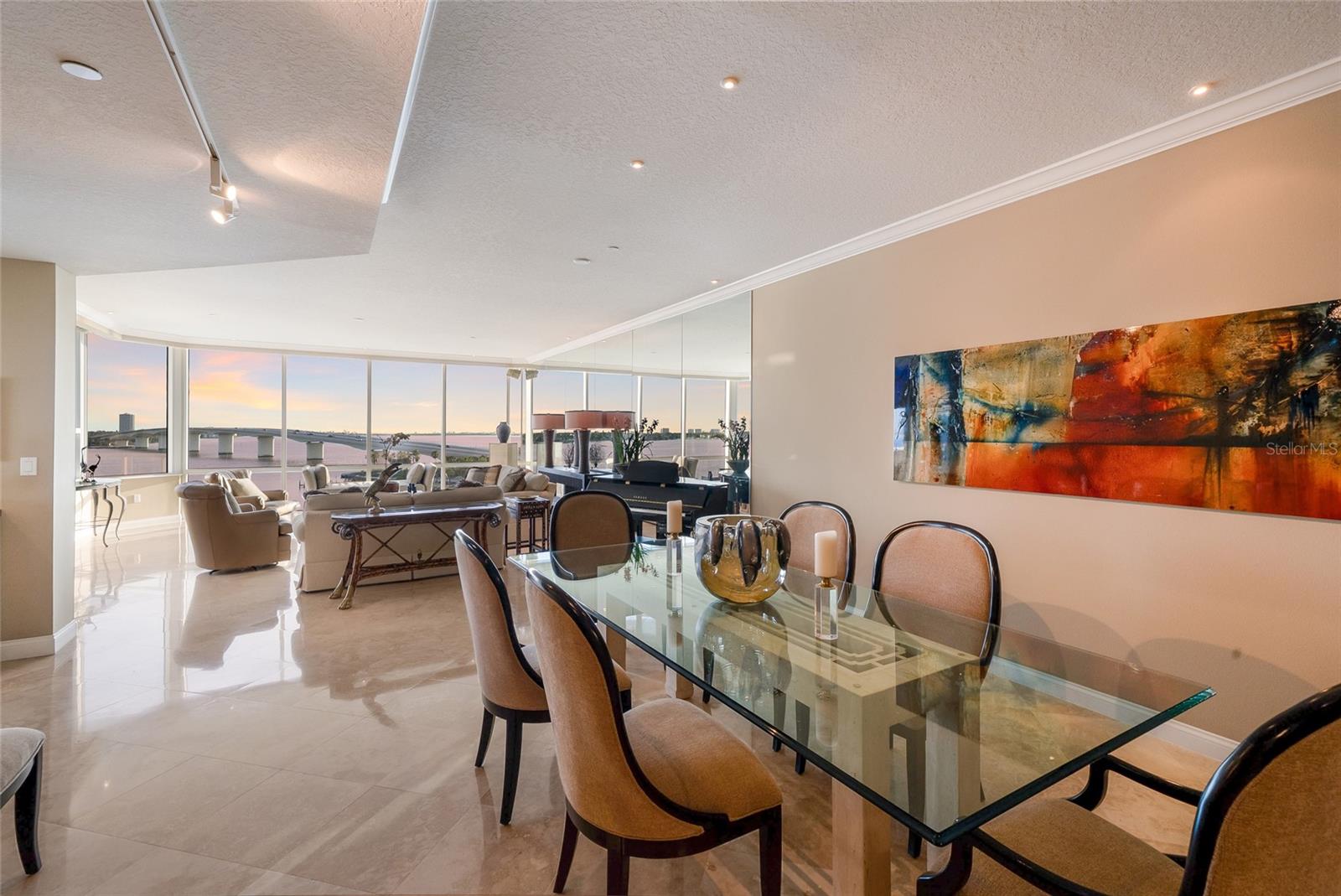136 Golden Gate Unit 602, Sarasota, FL 34236