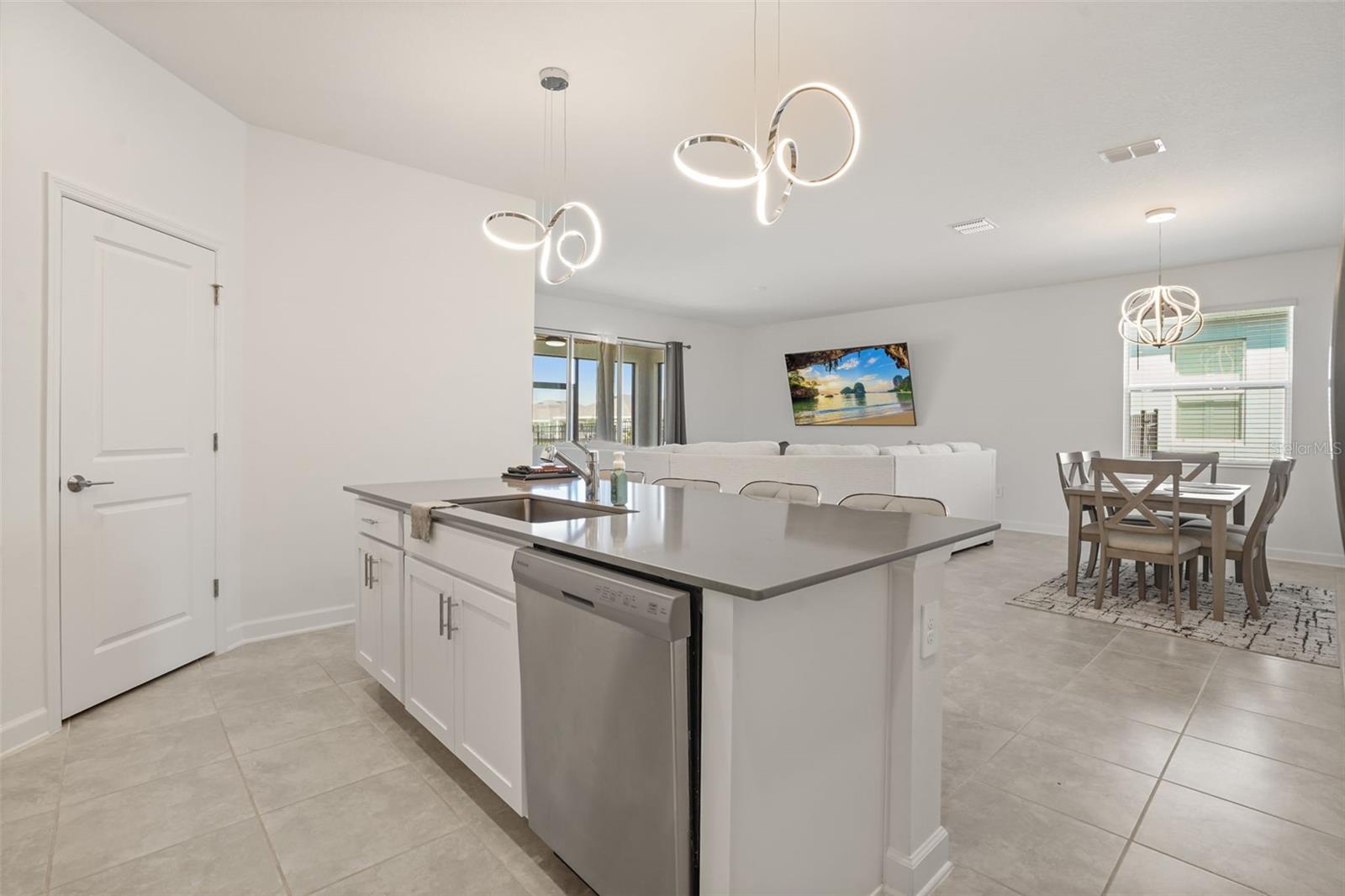 5256 Dagenham, Davenport, FL 33837