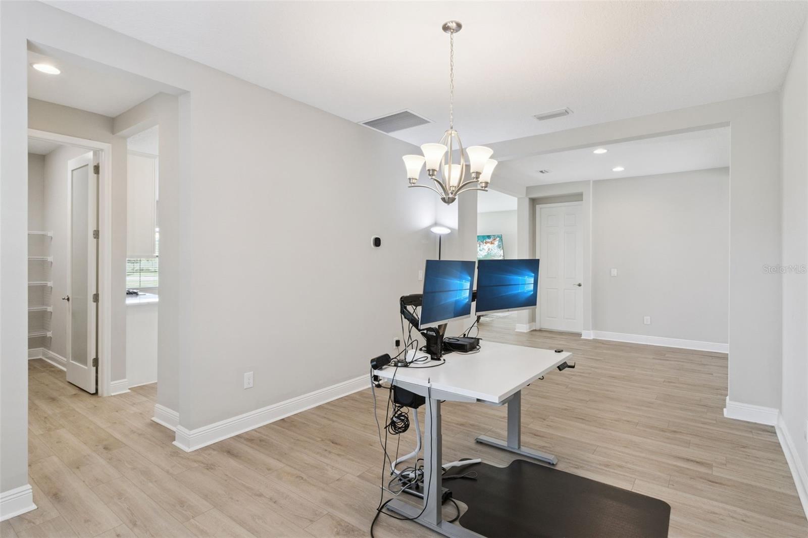 14825 Paddock Pond, Lithia, FL 33547