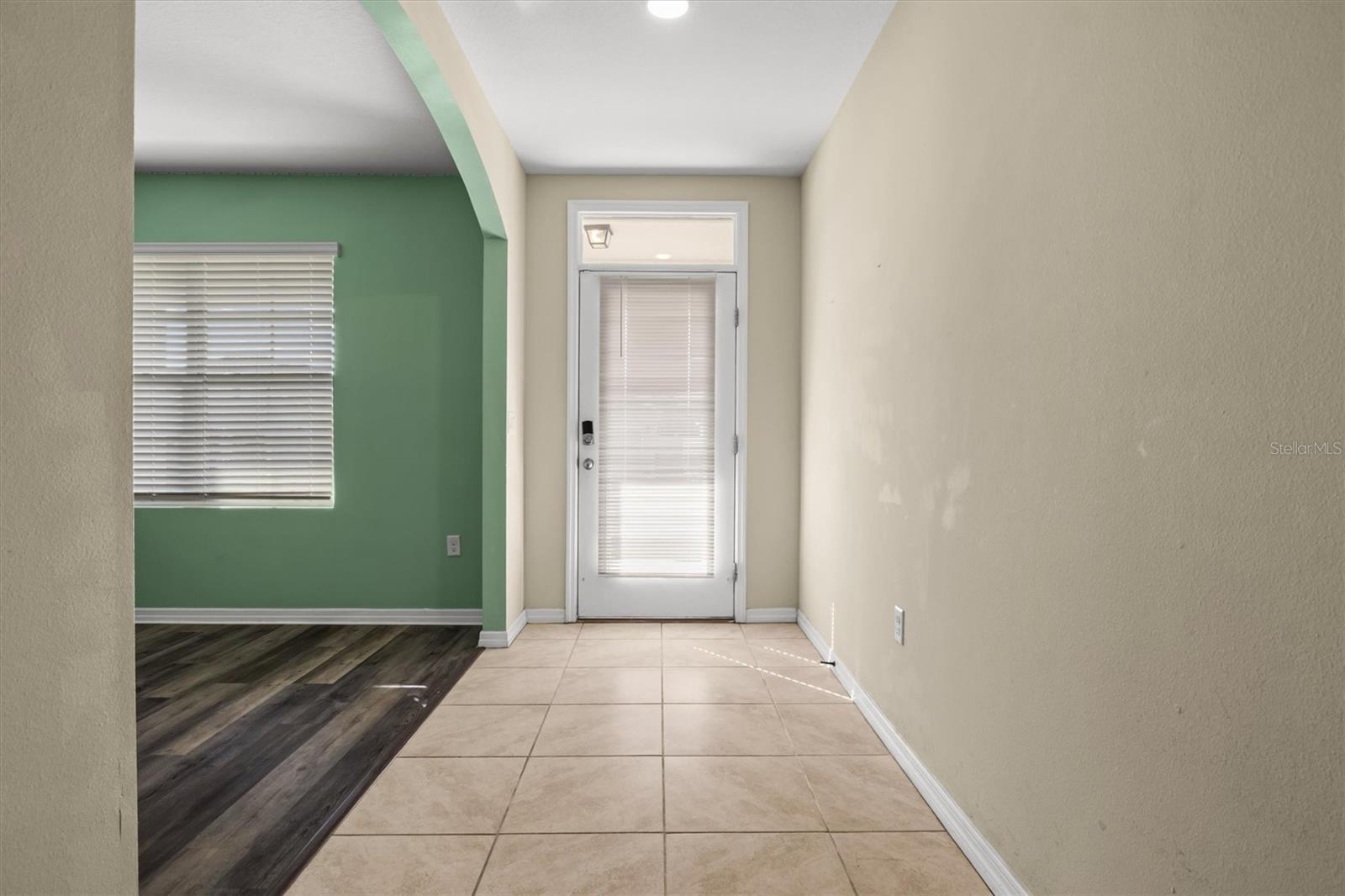 323 Harbour, Mulberry, FL 33860
