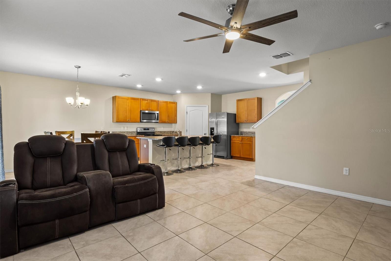 323 Harbour, Mulberry, FL 33860