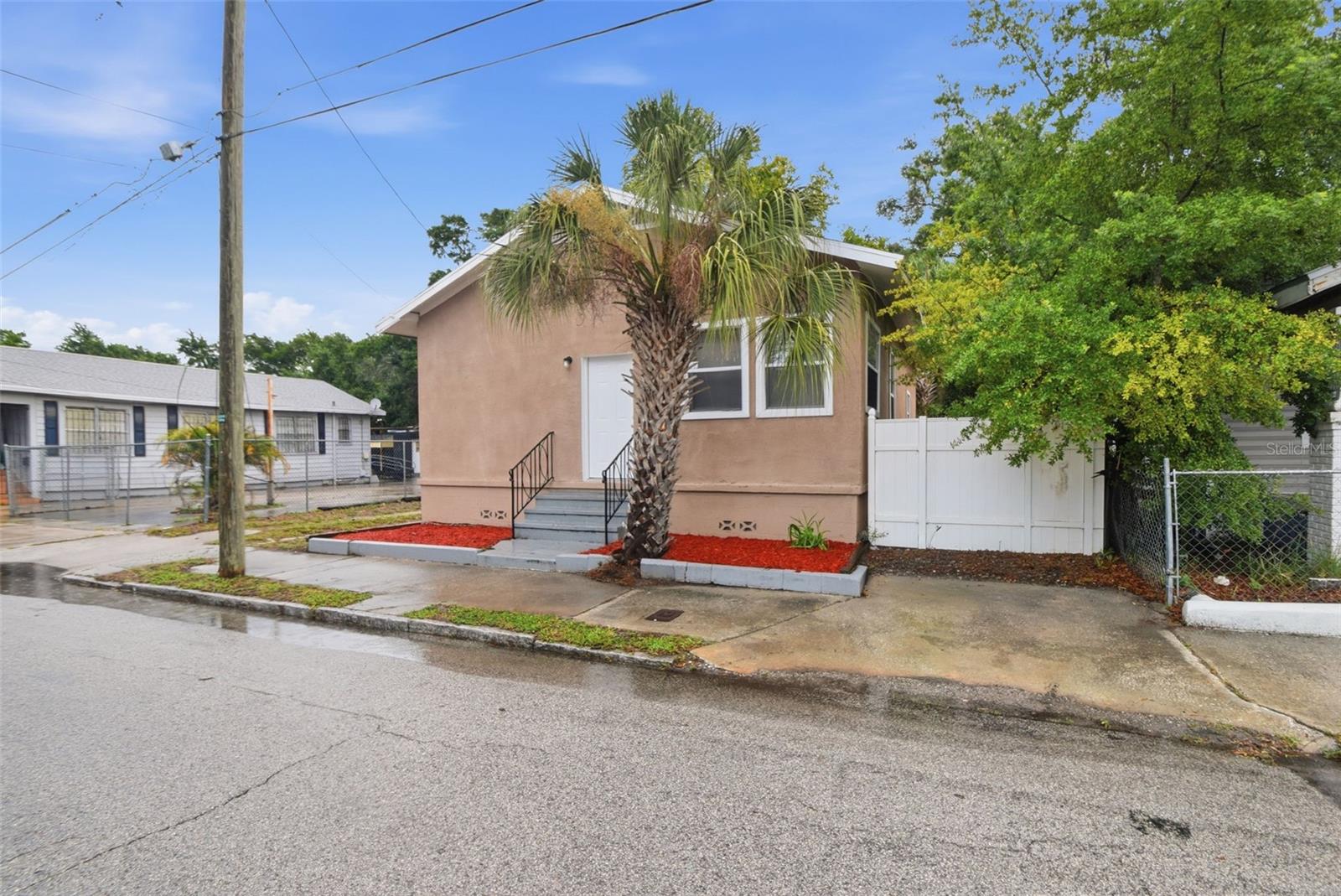 3107 16th, Tampa, FL 33605