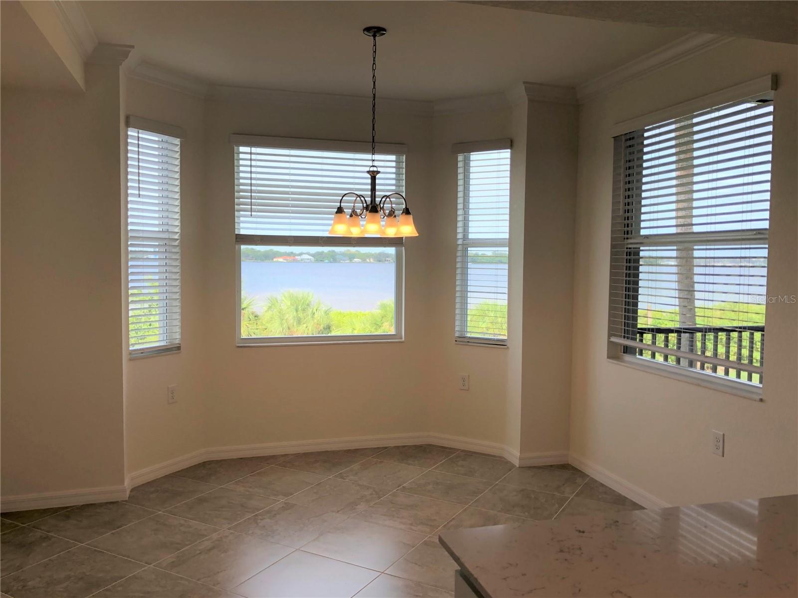 1010 Tidewater Shores Unit 206, Bradenton, FL 34208