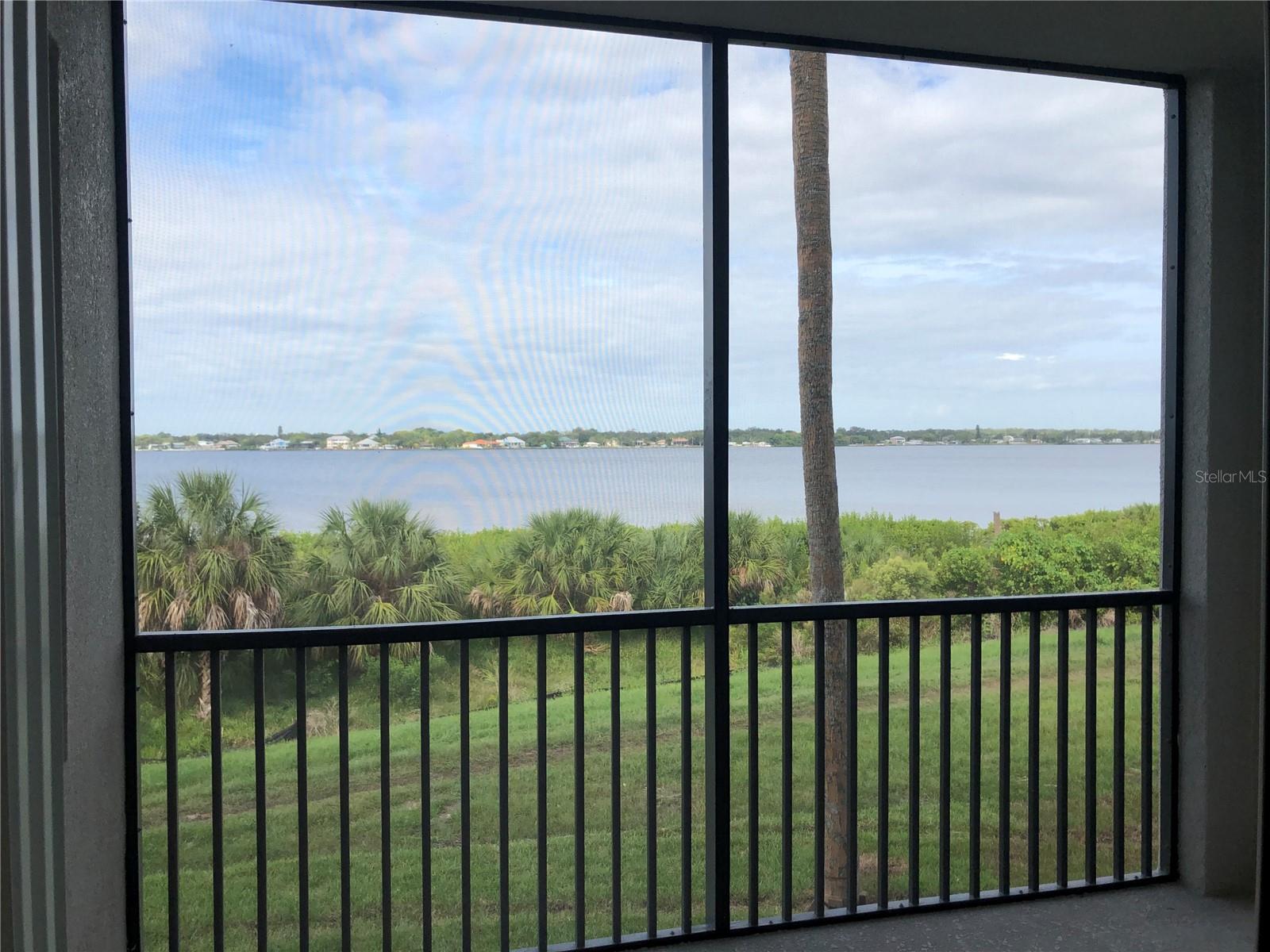 1010 Tidewater Shores Unit 206, Bradenton, FL 34208