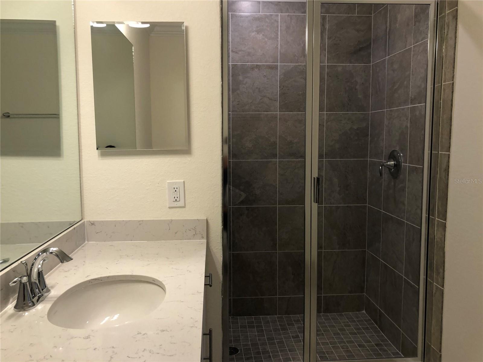 1010 Tidewater Shores Unit 206, Bradenton, FL 34208