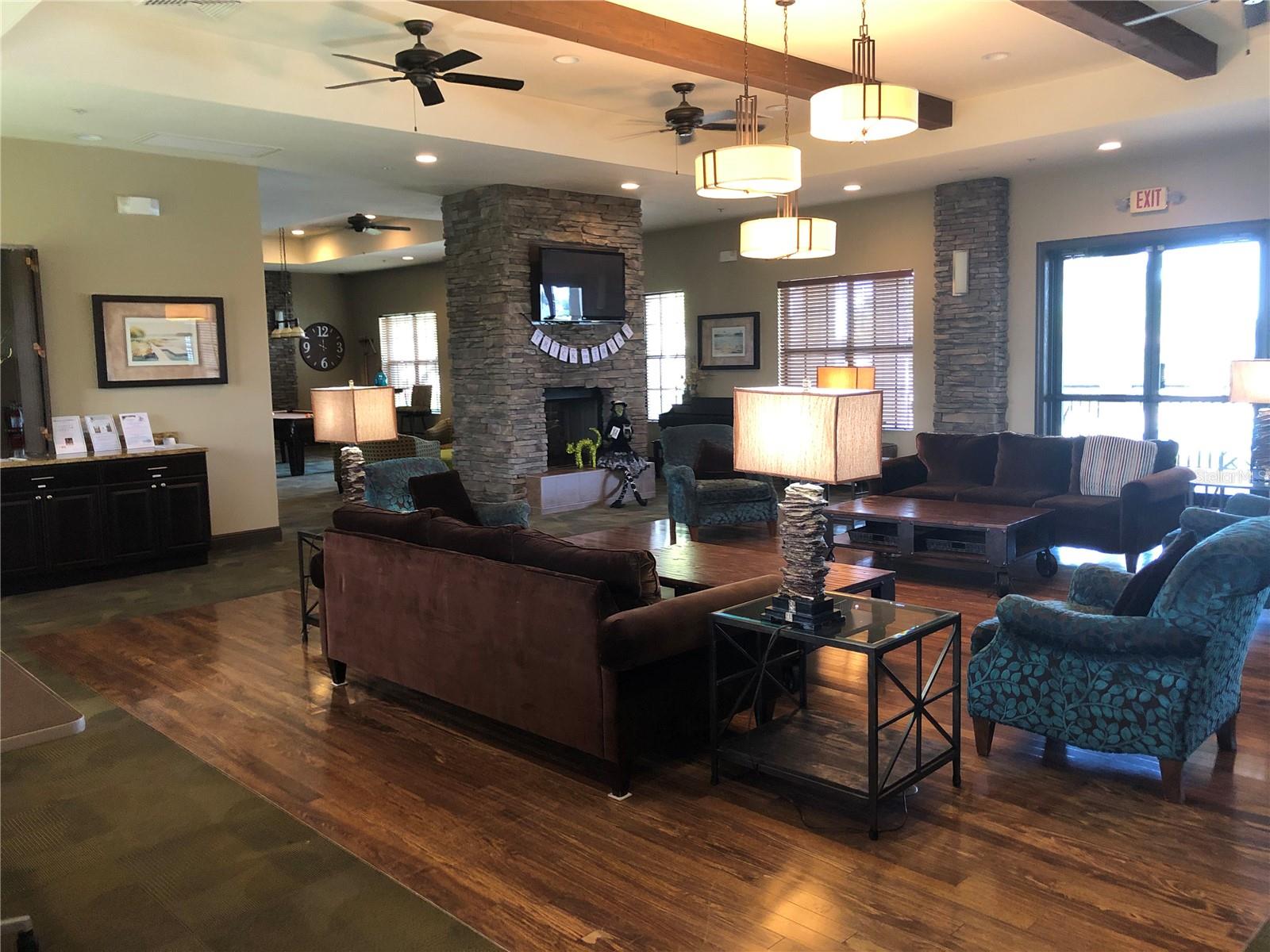 1010 Tidewater Shores Unit 206, Bradenton, FL 34208