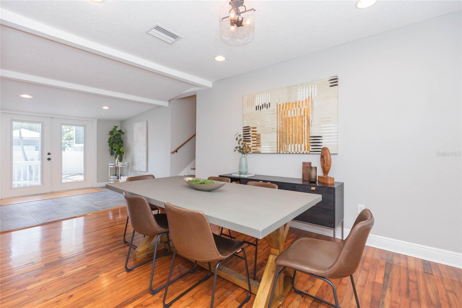 602 Hilda, Tampa, FL 33603