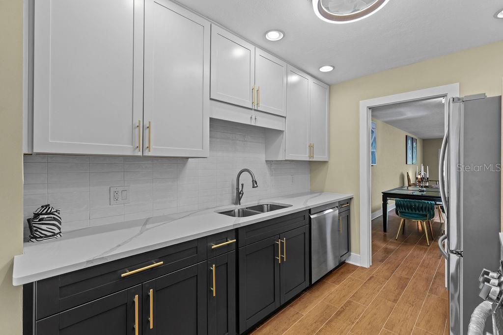 215 Boca Ciega Point Unit 3, St Petersburg, FL 33708