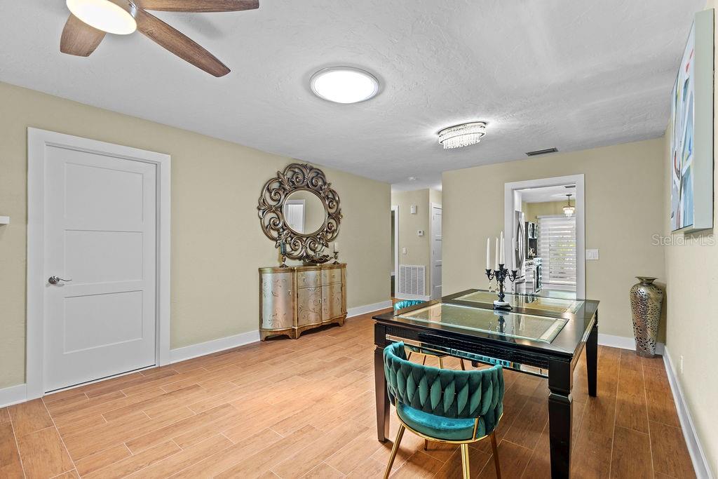 215 Boca Ciega Point Unit 3, St Petersburg, FL 33708