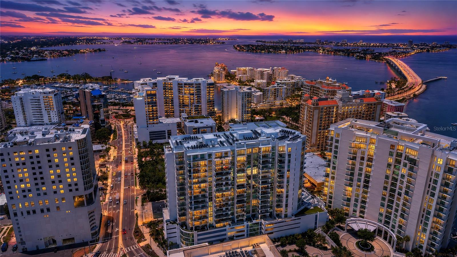 301 Quay Commons Unit 1007, Sarasota, FL 34236