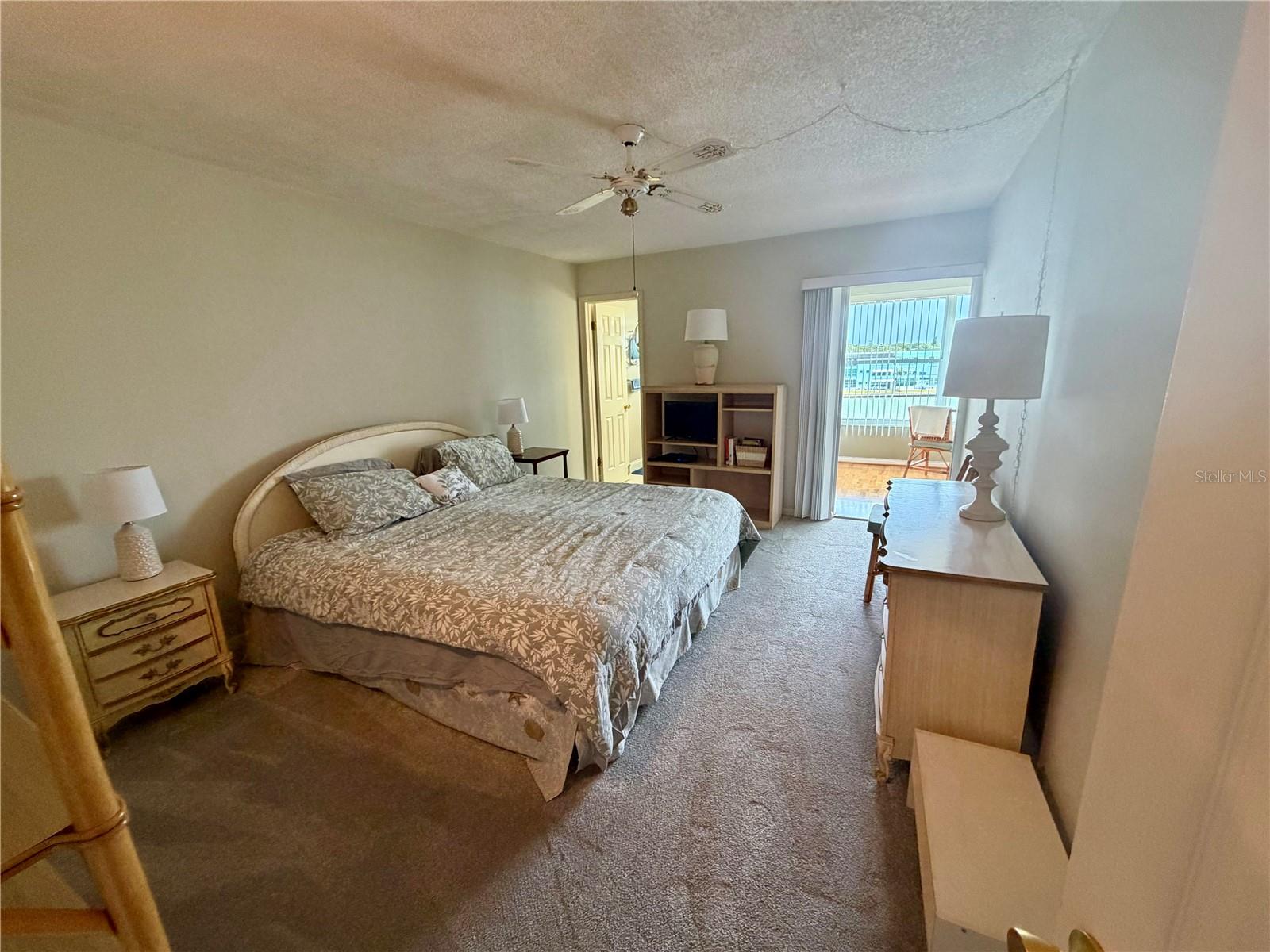 6025 Shore Unit 415, Gulfport, FL 33707