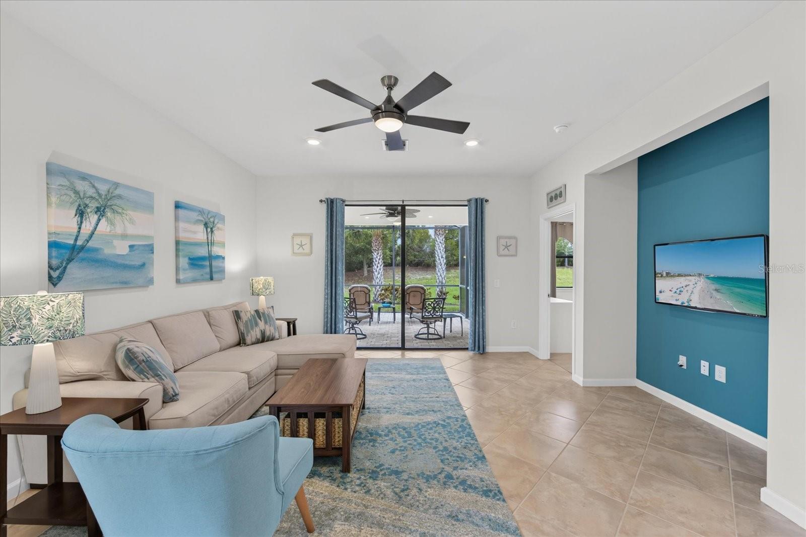 17658 Camden, Bradenton, FL 34202