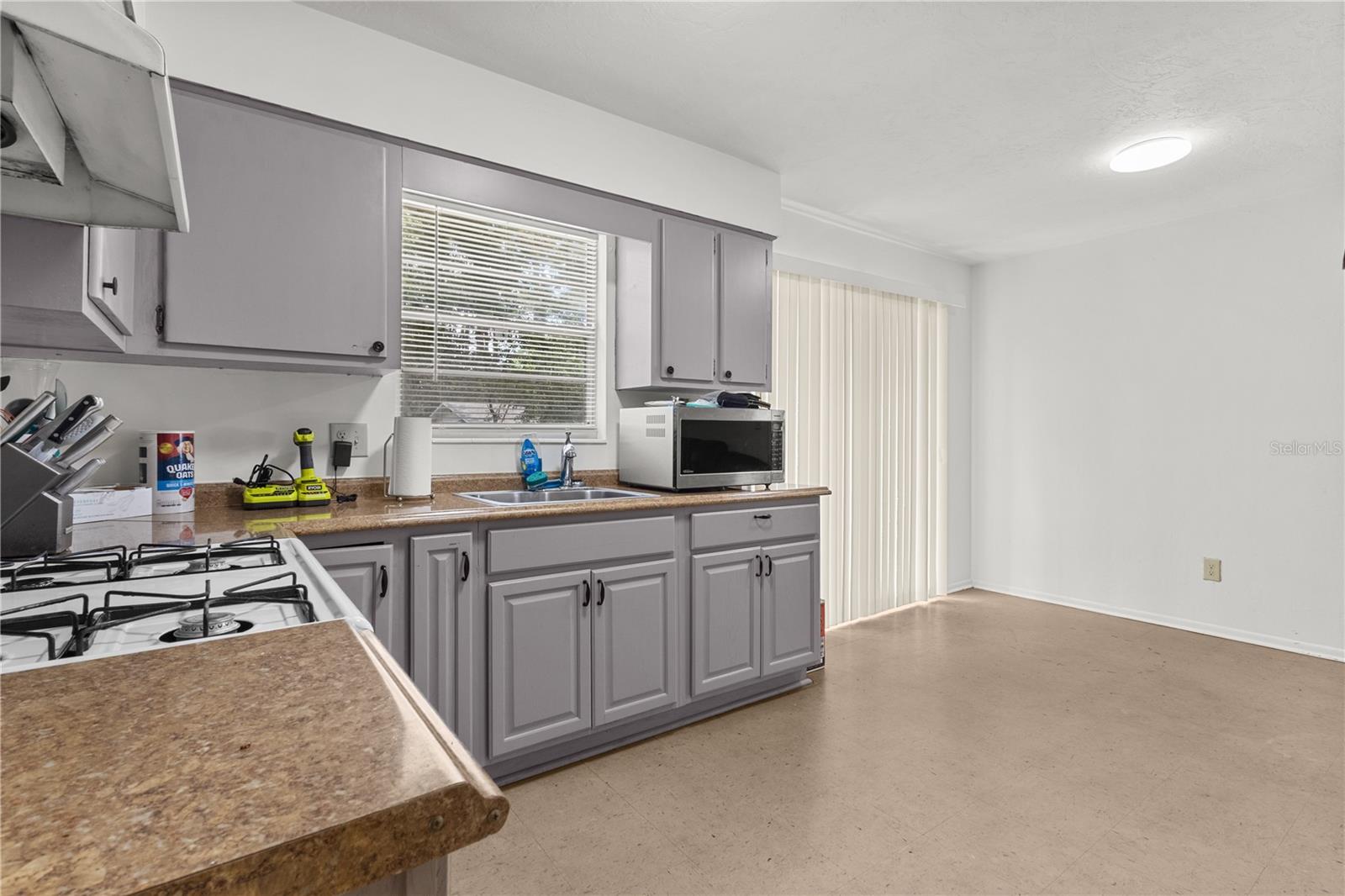 5030 28th, Gainesville, FL 32605