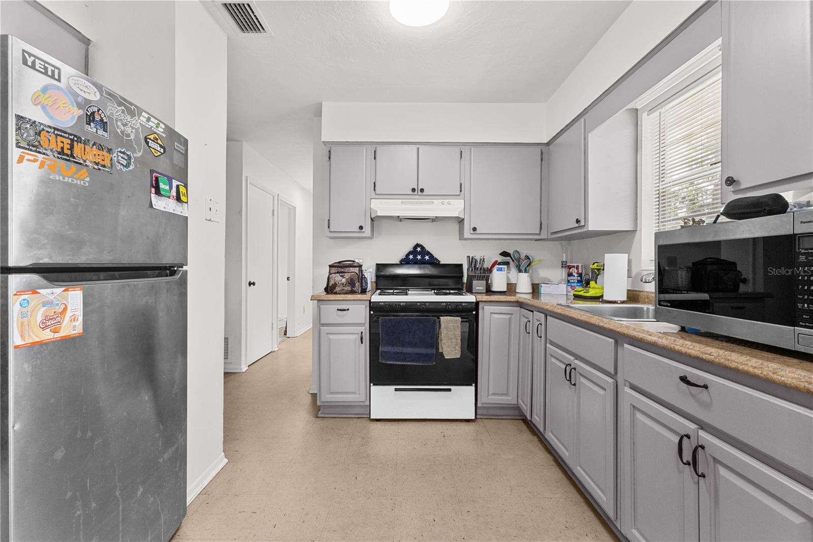 5030 28th, Gainesville, FL 32605