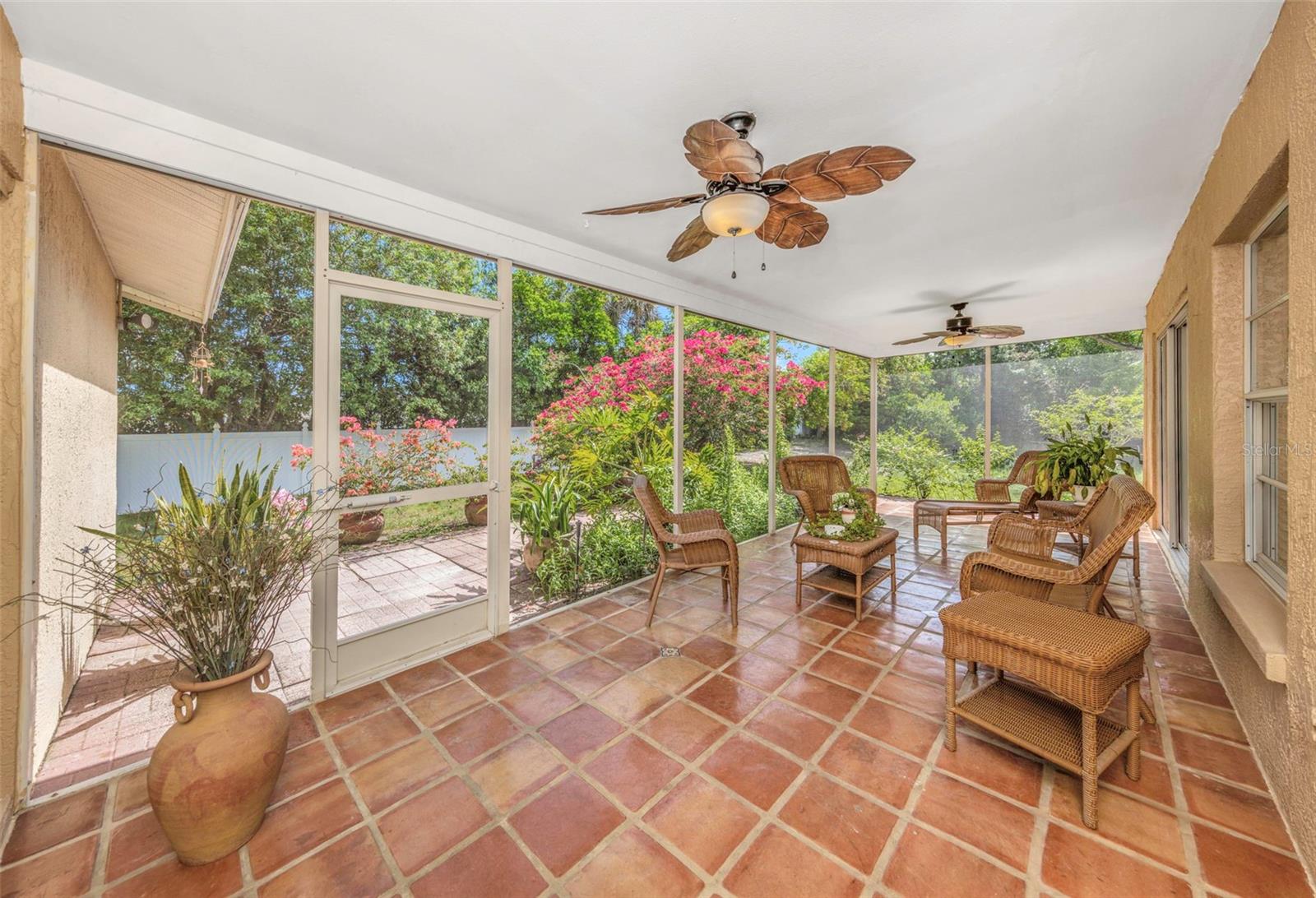 2437 Hawk, Palm Harbor, FL 34683