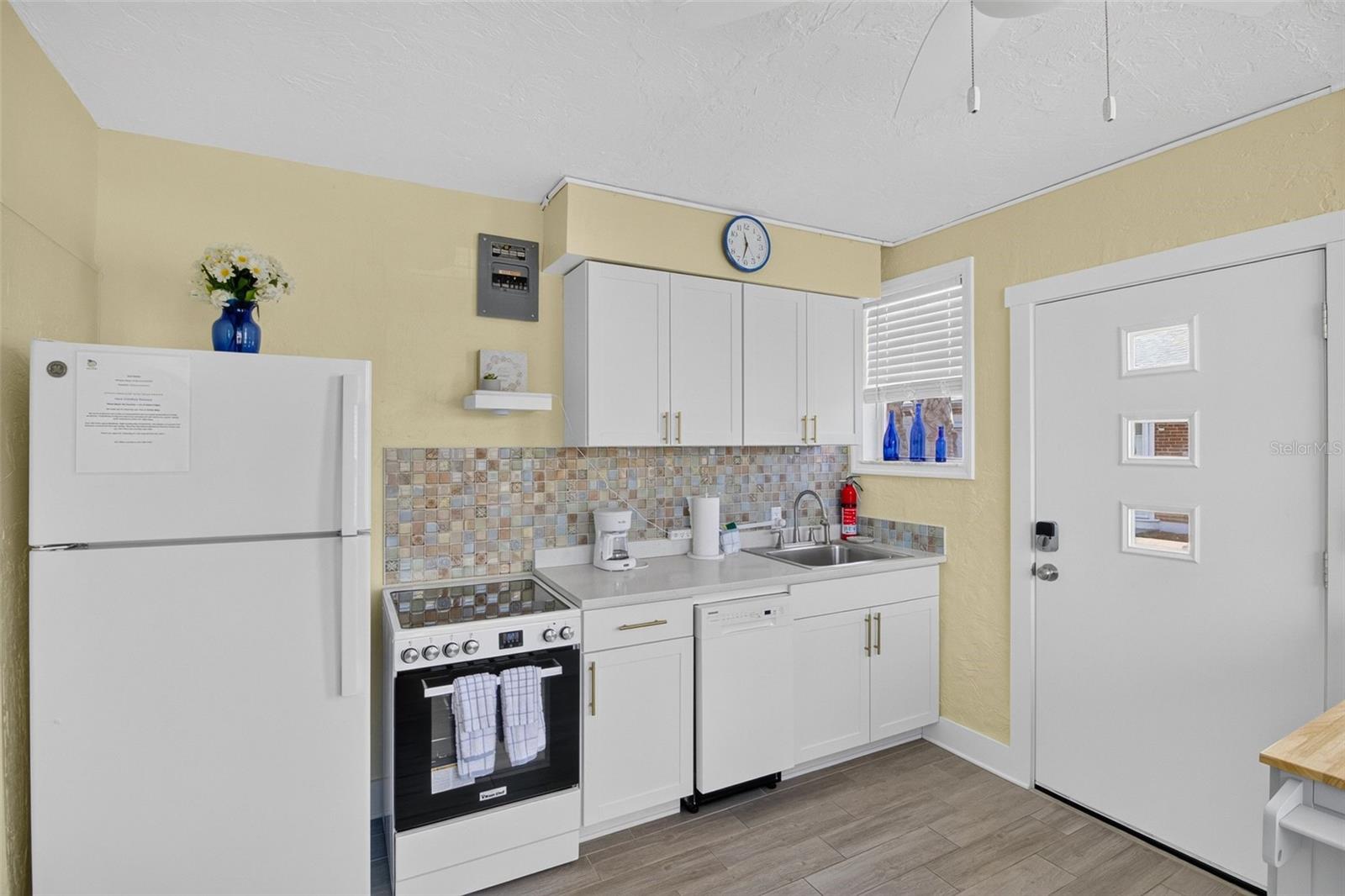 908 Villas Unit 10, Venice, FL 34285