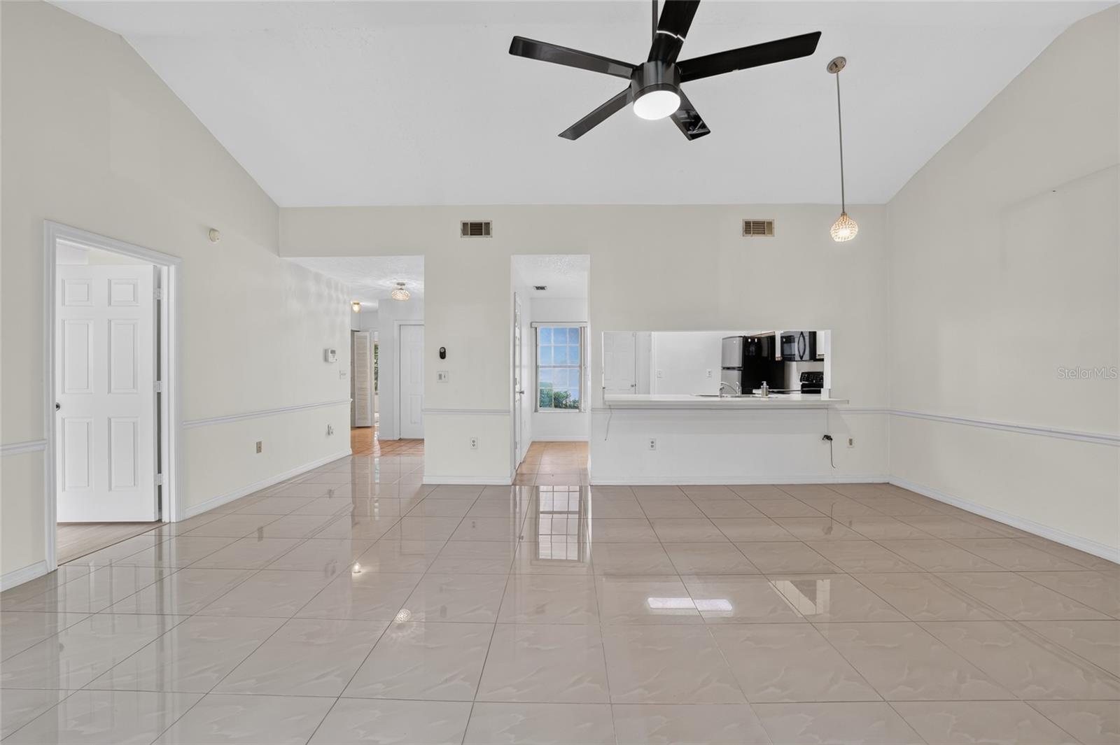 2437 20th, Ocala, FL 34471