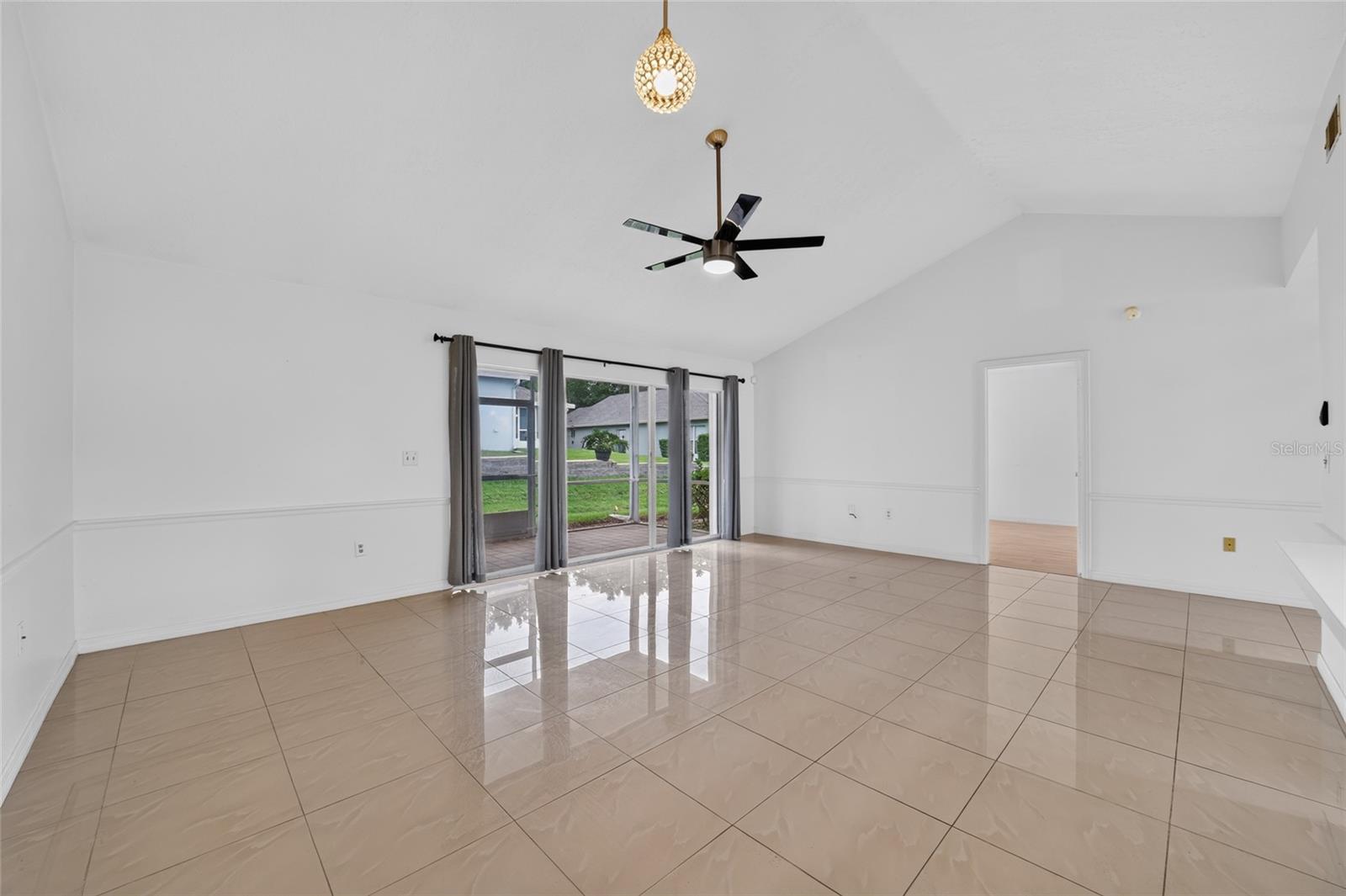 2437 20th, Ocala, FL 34471