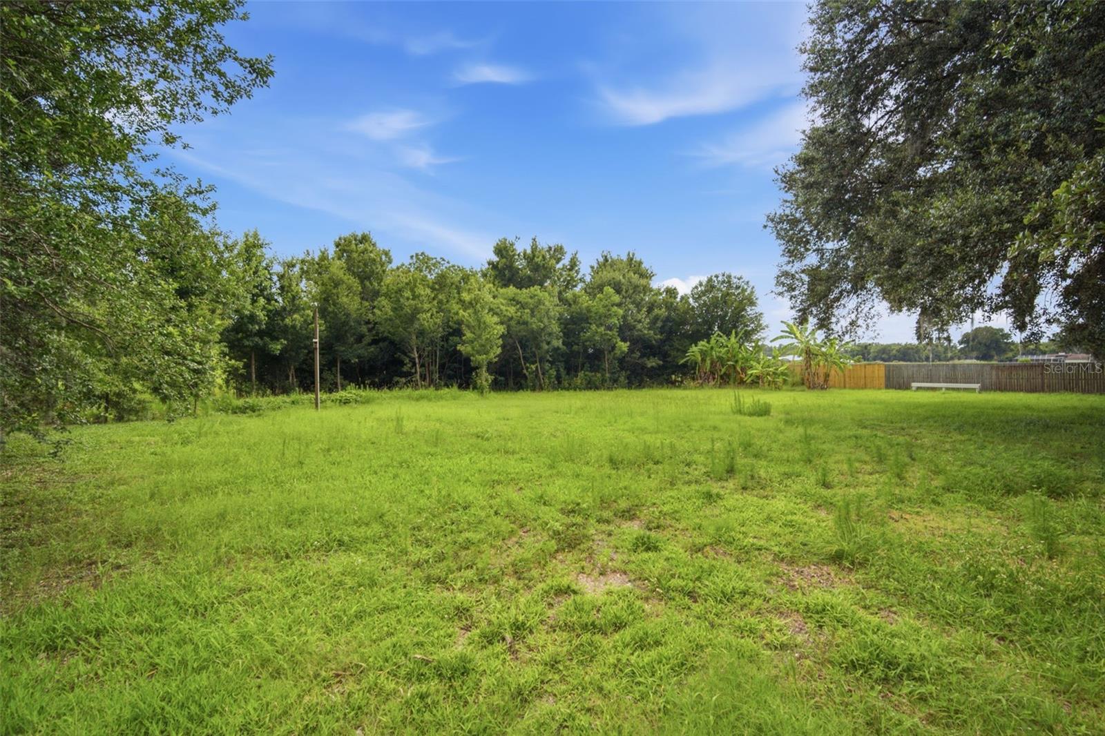 6611 Knights Griffin, Plant City, FL 33565