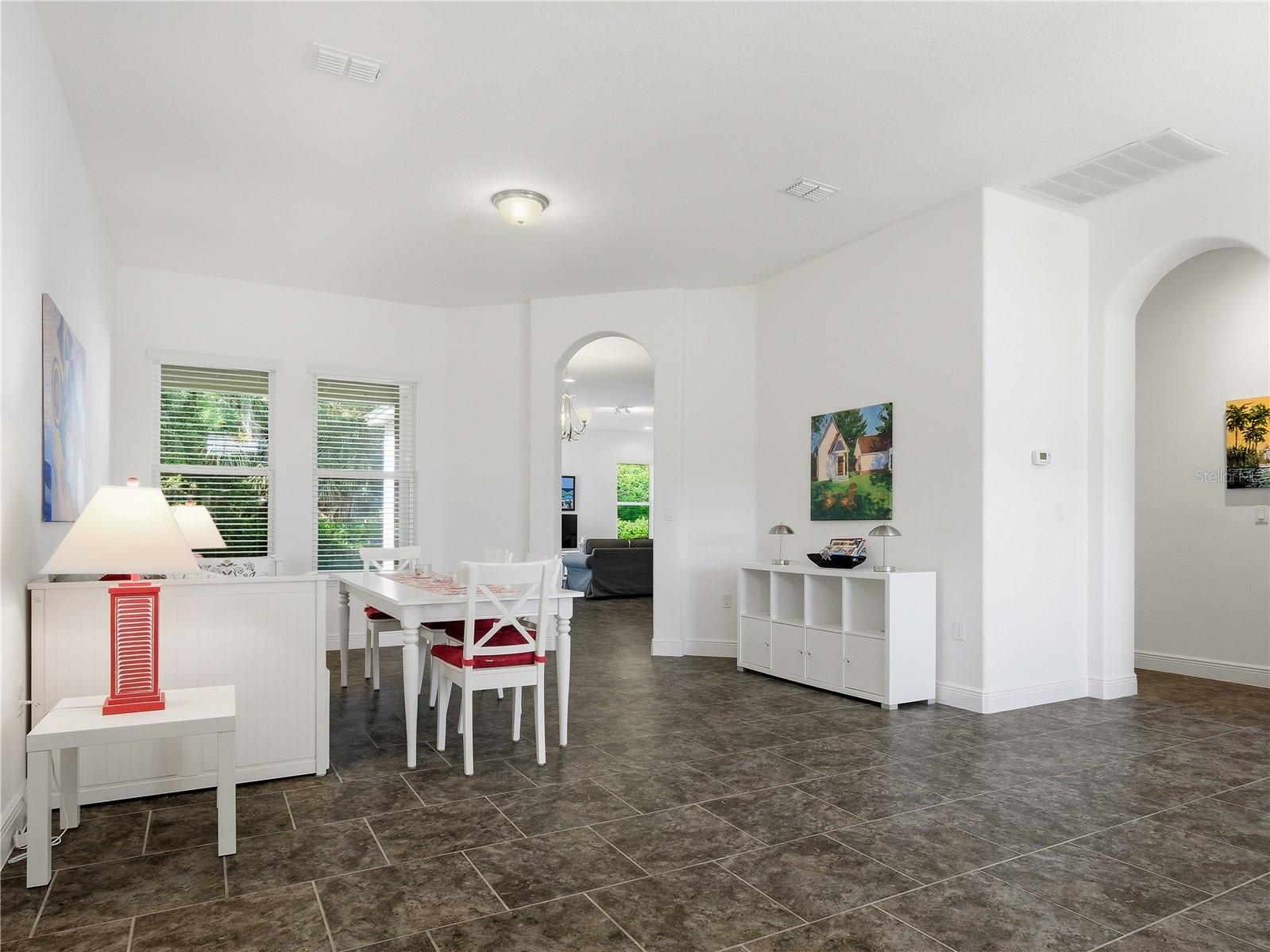 695 Grape Ivy, New Smyrna Beach, FL 32168