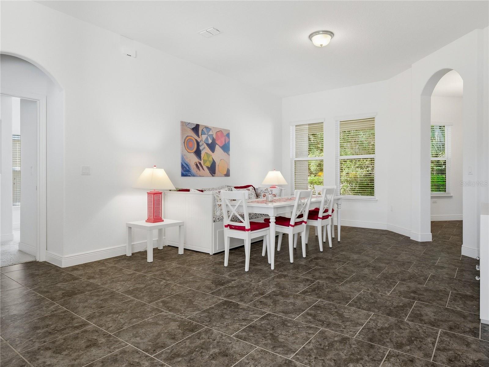 695 Grape Ivy, New Smyrna Beach, FL 32168