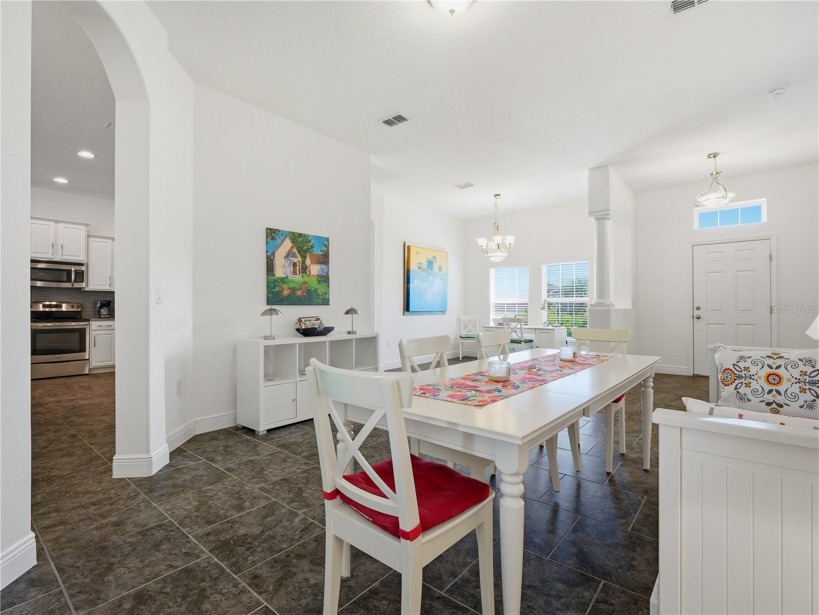 695 Grape Ivy, New Smyrna Beach, FL 32168
