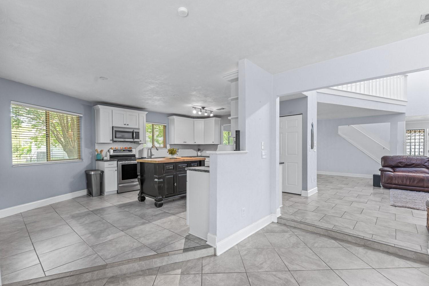 82 Kingsley, Ormond Beach, FL 32174