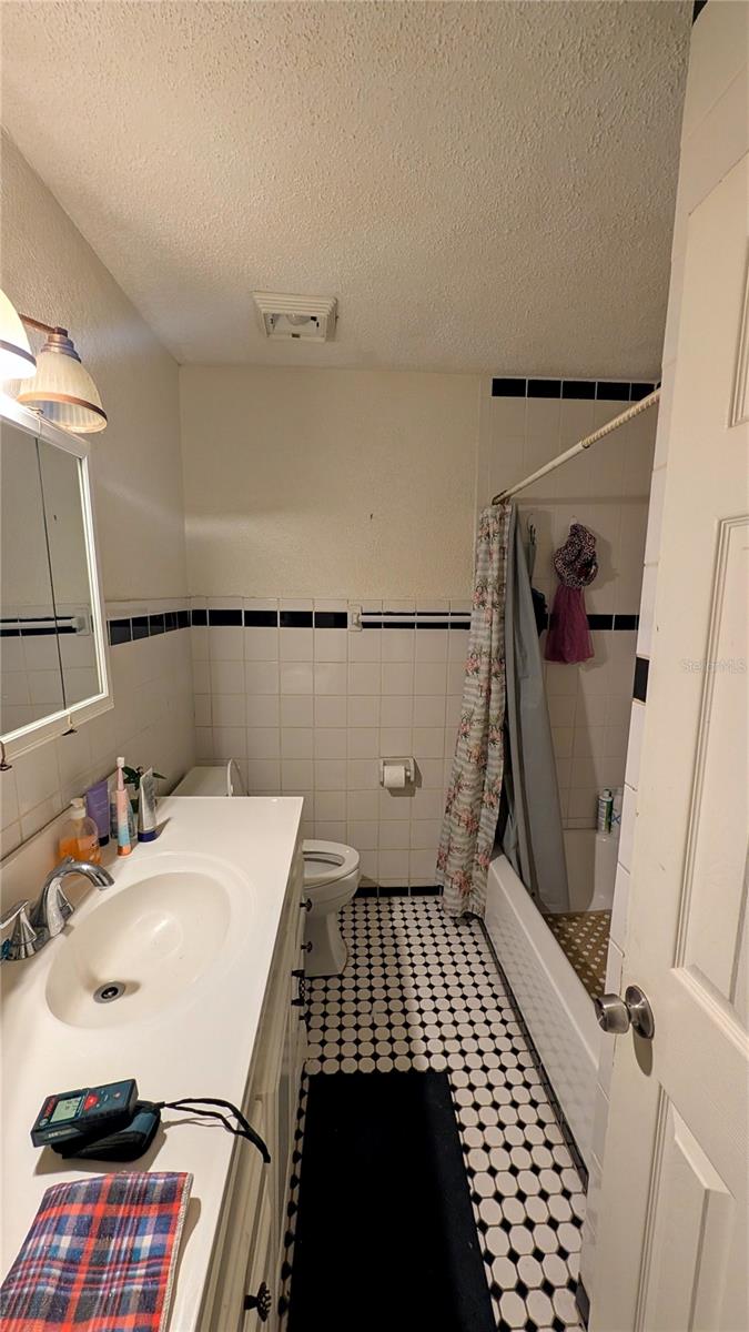 5350 Castleman, Sarasota, FL 34232