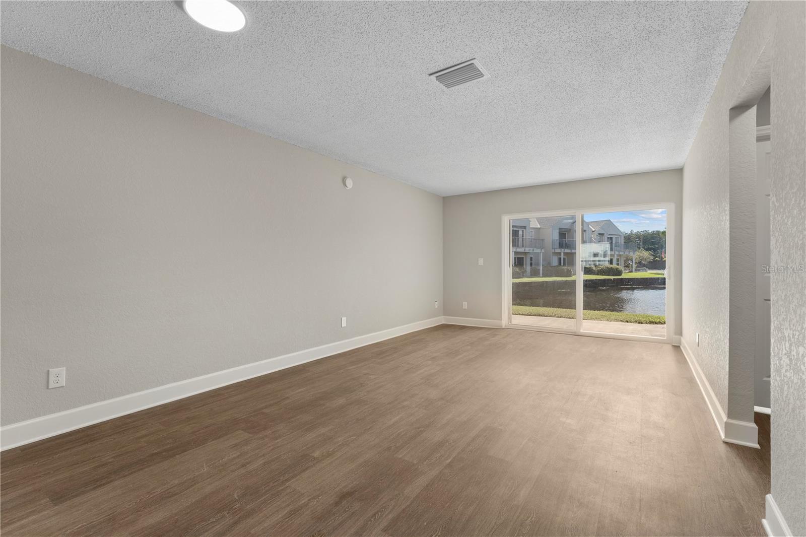 2508 Woodgate Unit 105, Orlando, FL 32822