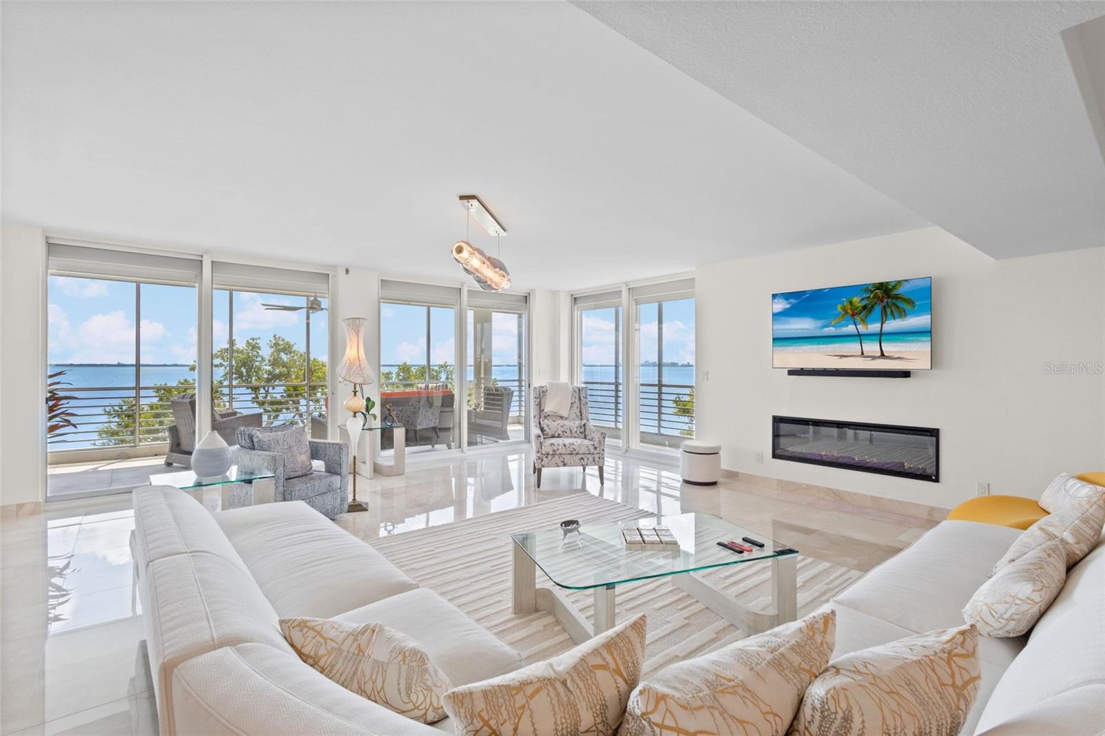 2450 Harbourside Unit 244, Longboat Key, FL 34228