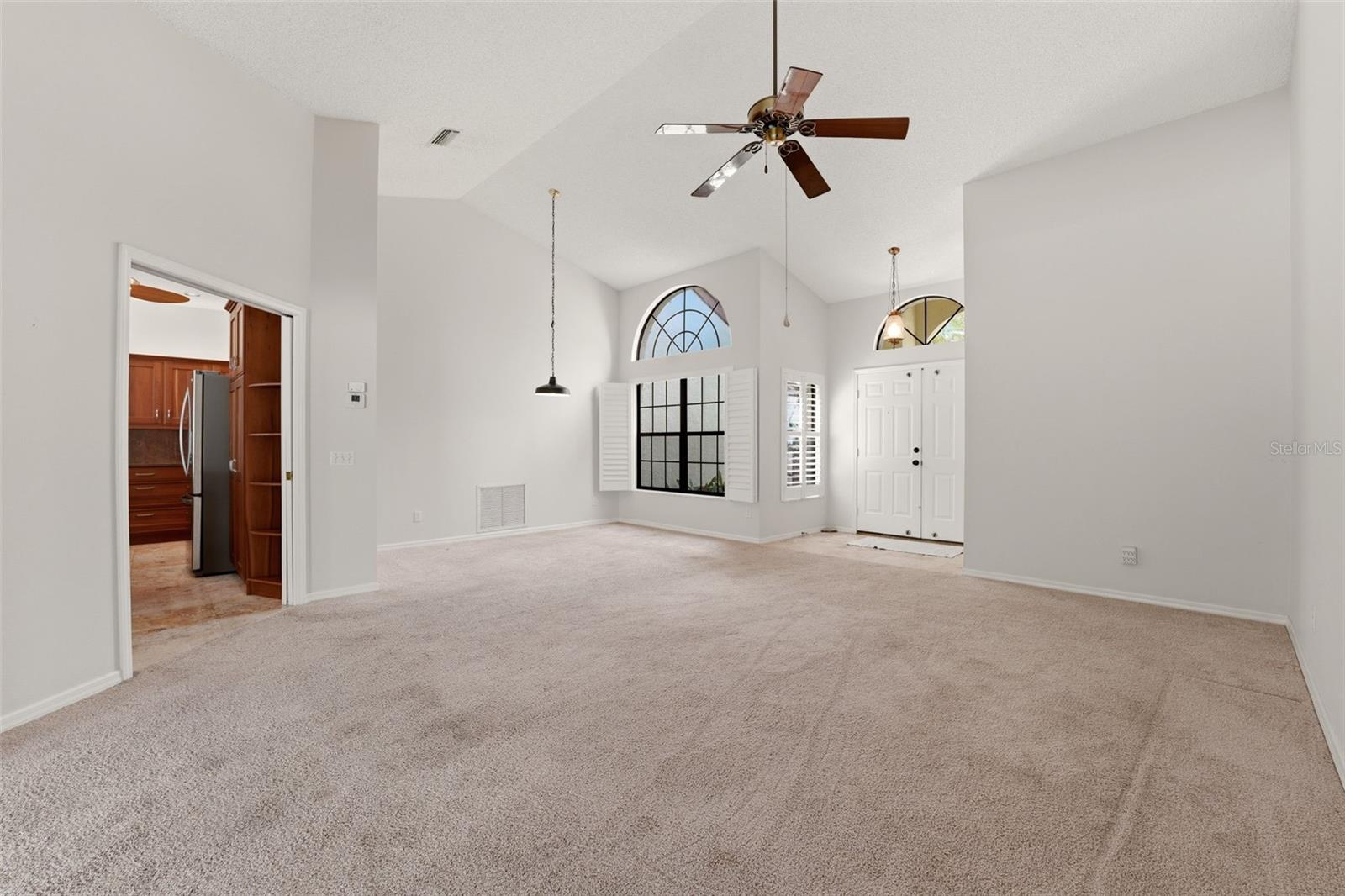 215 Carriage House Unit 215, Nokomis, FL 34275